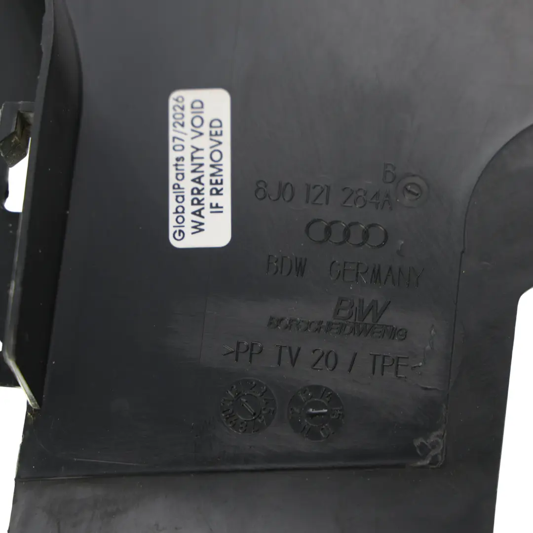 MK2 Cubierta Conducto Guía Aire Radiador Derecho para Audi TT 8J con número de pieza 8J0121284A Audi TT 8J MK2 Cubierta Conducto Guía Aire Radiador Derecho - SKU 8J0121284A - Número de pieza 8J0121284A