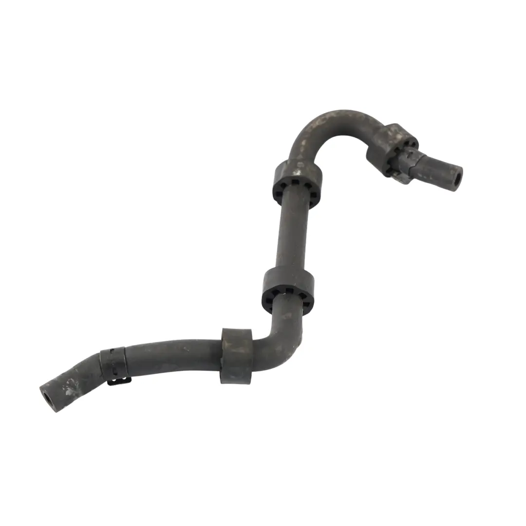 Manguera Tubo Ventilación Refrigerante Motor 2.0 TDI CBBB para Audi TT 8J con número de pieza 8J0121447E Audi TT 8J Manguera Tubo Ventilación Refrigerante Motor 2.0 TDI CBBB - SKU 8J0121447E - Número de pieza 8J0121447E