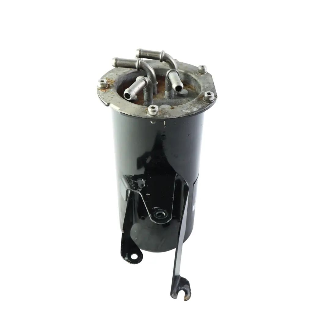 Filter Pump Housing Bracket Holder 8T0809906B to Audi TT 8J 2.0 TDI Diesel Fuel with Part number 8J0127400 Audi TT 8J 2.0 TDI Diesel Fuel Filter Pump Housing Bracket Holder 8T0809906B - SKU 8J0127400 - Part number 8J0127400