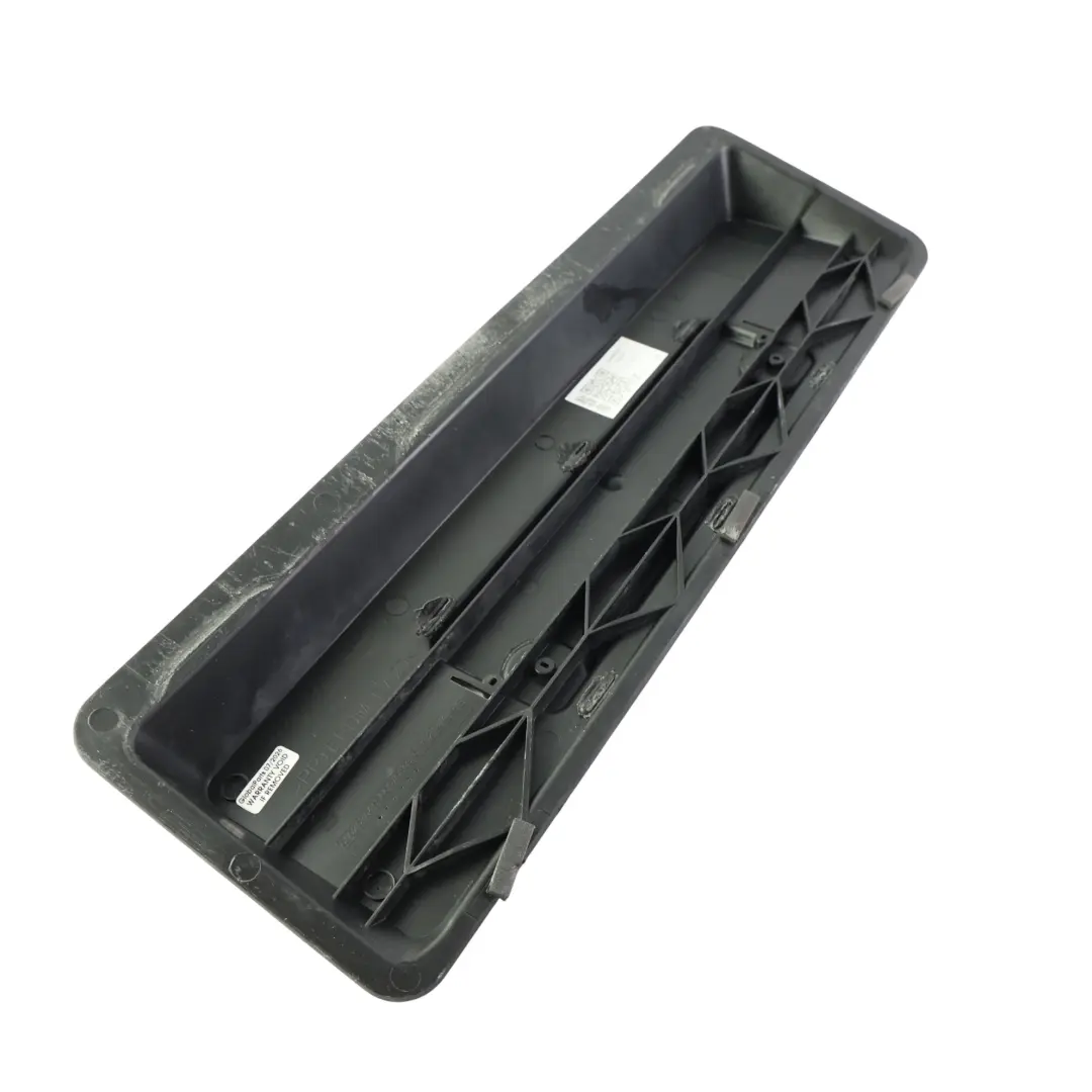 MK2 Coupe Panel Tapa Parachoques Trasero Negro para Audi TT 8J con número de pieza 8J0807317 Audi TT 8J MK2 Coupe Panel Tapa Parachoques Trasero Negro - SKU 8J0807317 - Número de pieza 8J0807317