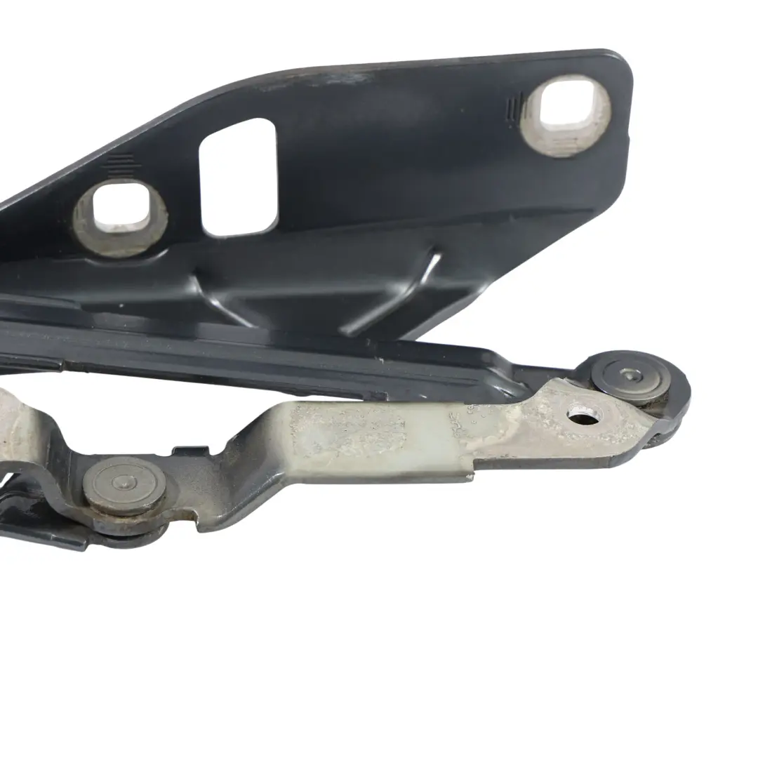 Charnière Capot Avant Gauche Gris Dauphin Arrow X7Z pour Audi TT 8J à propos du numéro de pièce 8J0823301D Audi TT 8J Charnière Capot Avant Gauche Gris Dauphin Arrow X7Z - SKU 8J0823301D-DGM - Numéro de pièce 8J0823301D