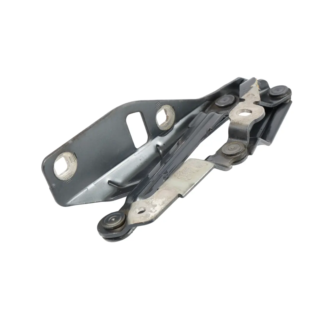 Charnière Capot Avant Droit Gris Dolphin Arrow X7Z pour Audi TT 8J à propos du numéro de pièce 8J0823302D Audi TT 8J Charnière Capot Avant Droit Gris Dolphin Arrow X7Z - SKU 8J0823302D-DGM - Numéro de pièce 8J0823302D