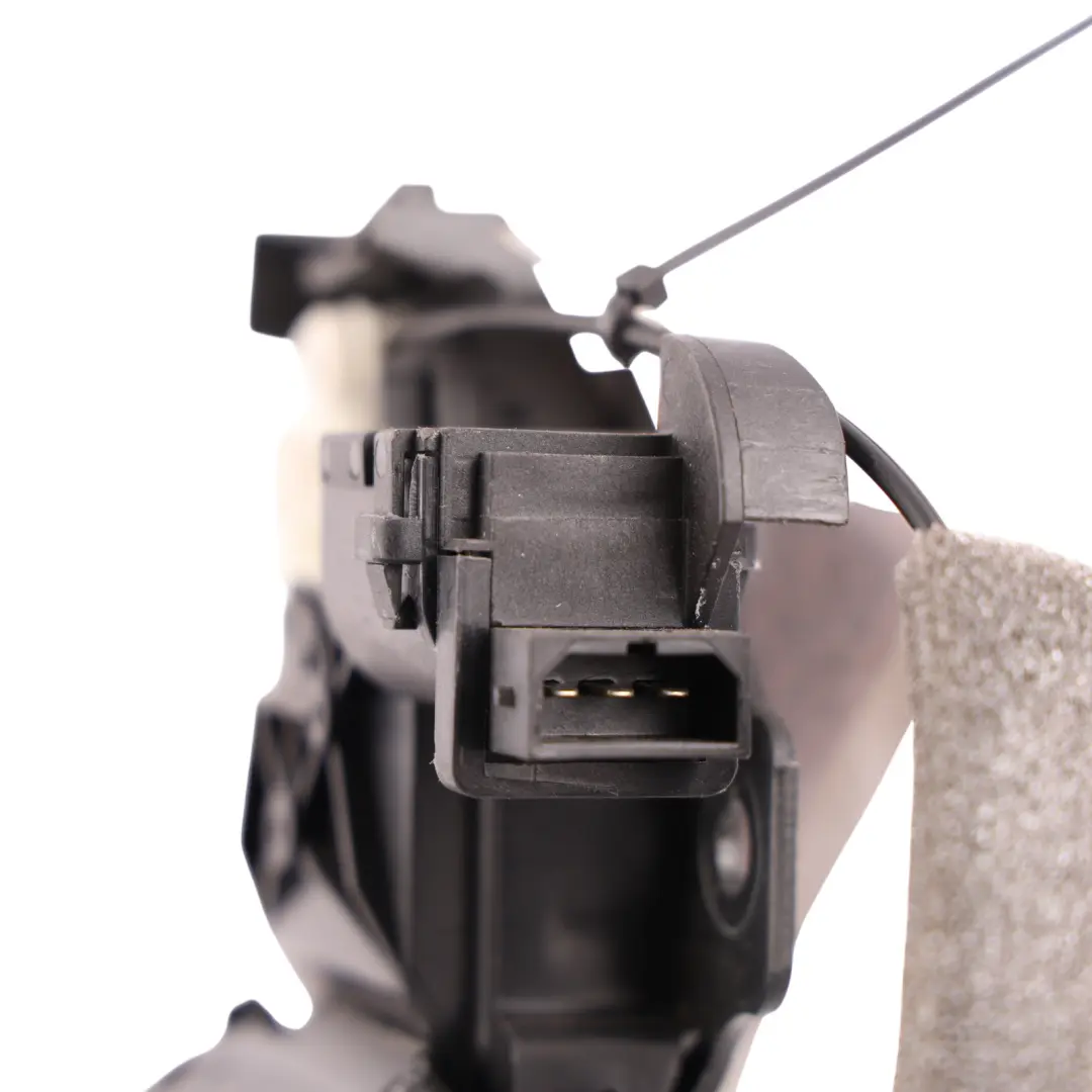 Audi A3 8P A4 B7 Mécanisme Serrure Hayon Coffre Arrière - SKU 8P4827505C-2 - Numéro de pièce 8P4827505C