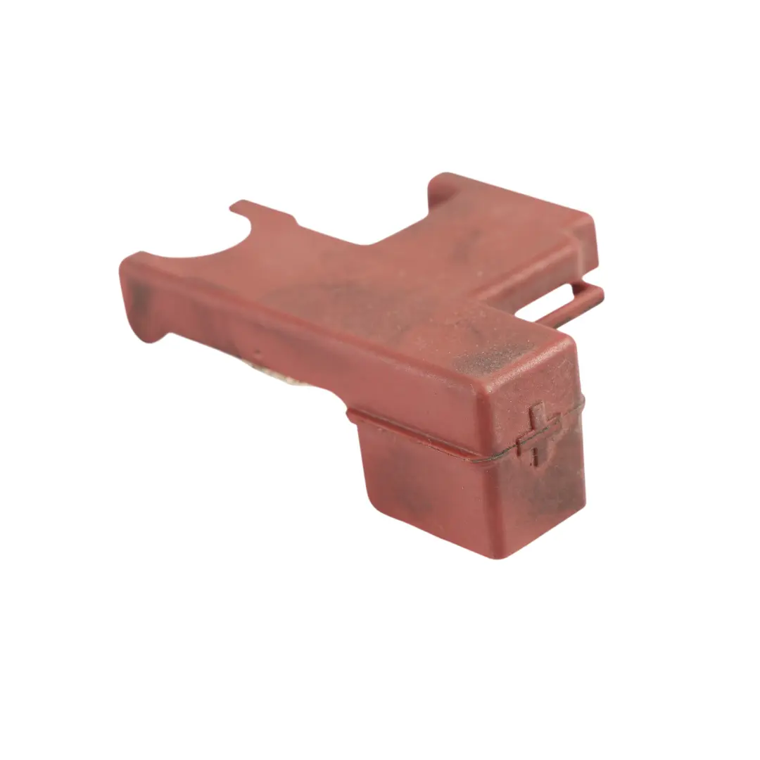 Mk2 Osłona Obudowy Punktu Rozruchowego Dodatni do Audi TT 8J o numerze 8J0911075B Audi TT 8J Mk2 Osłona Obudowy Punktu Rozruchowego Dodatni - SKU 8J0911075B - Numer Części 8J0911075B