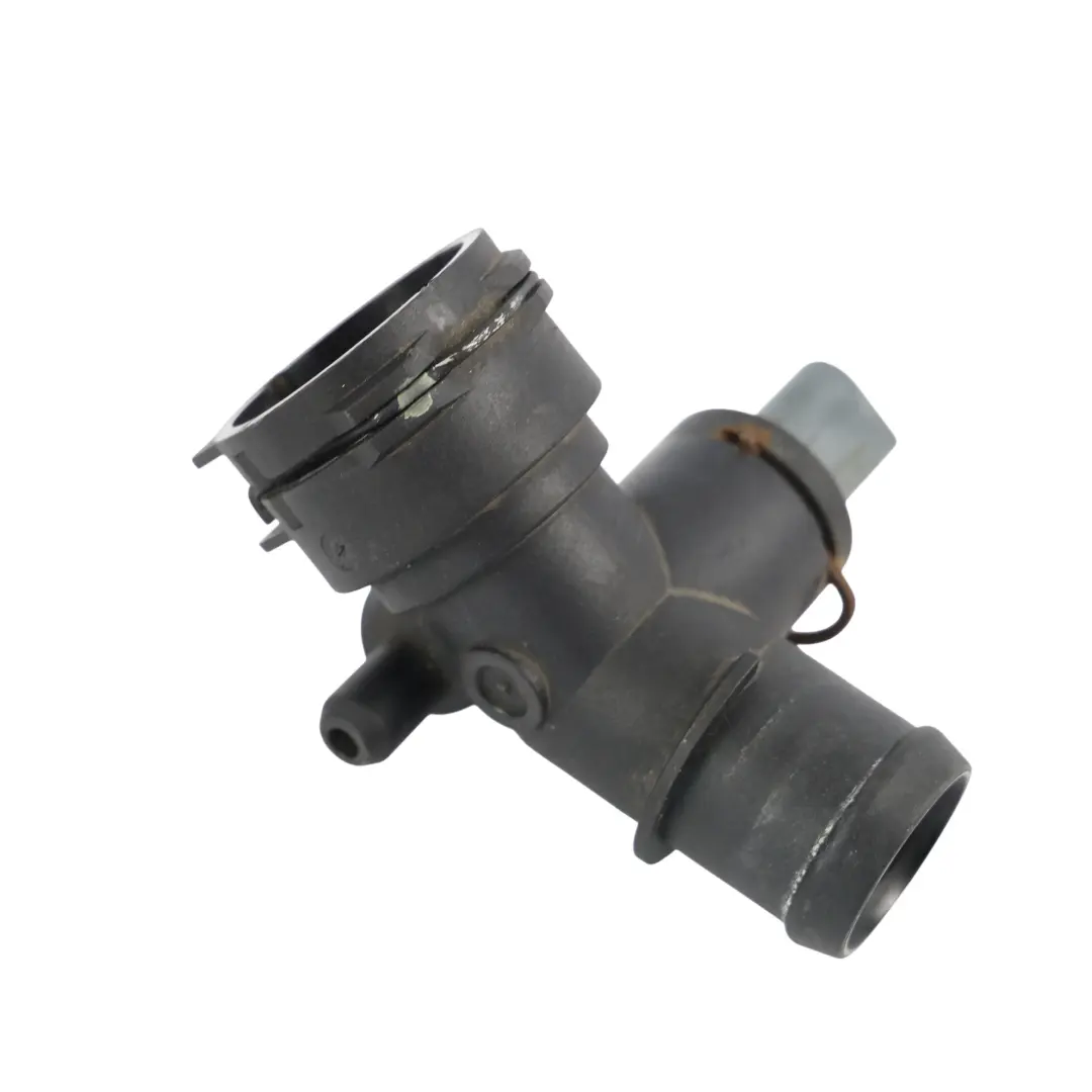 Audi A4 S4 8K A5 S5 8F Thermostat Schnellkupplung - SKU 8K0122293AE - Teilenummer 8K0122293AE