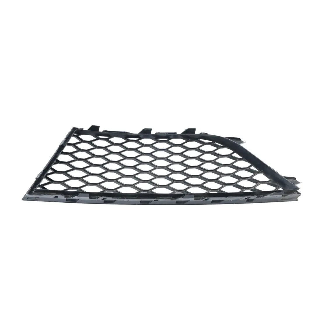 Audi A4 B8 Nebelscheinwerfer Gitter Blende Verkleidung Vorne Rechts - SKU 8K0807682R - Teilenummer 8K0807682R
