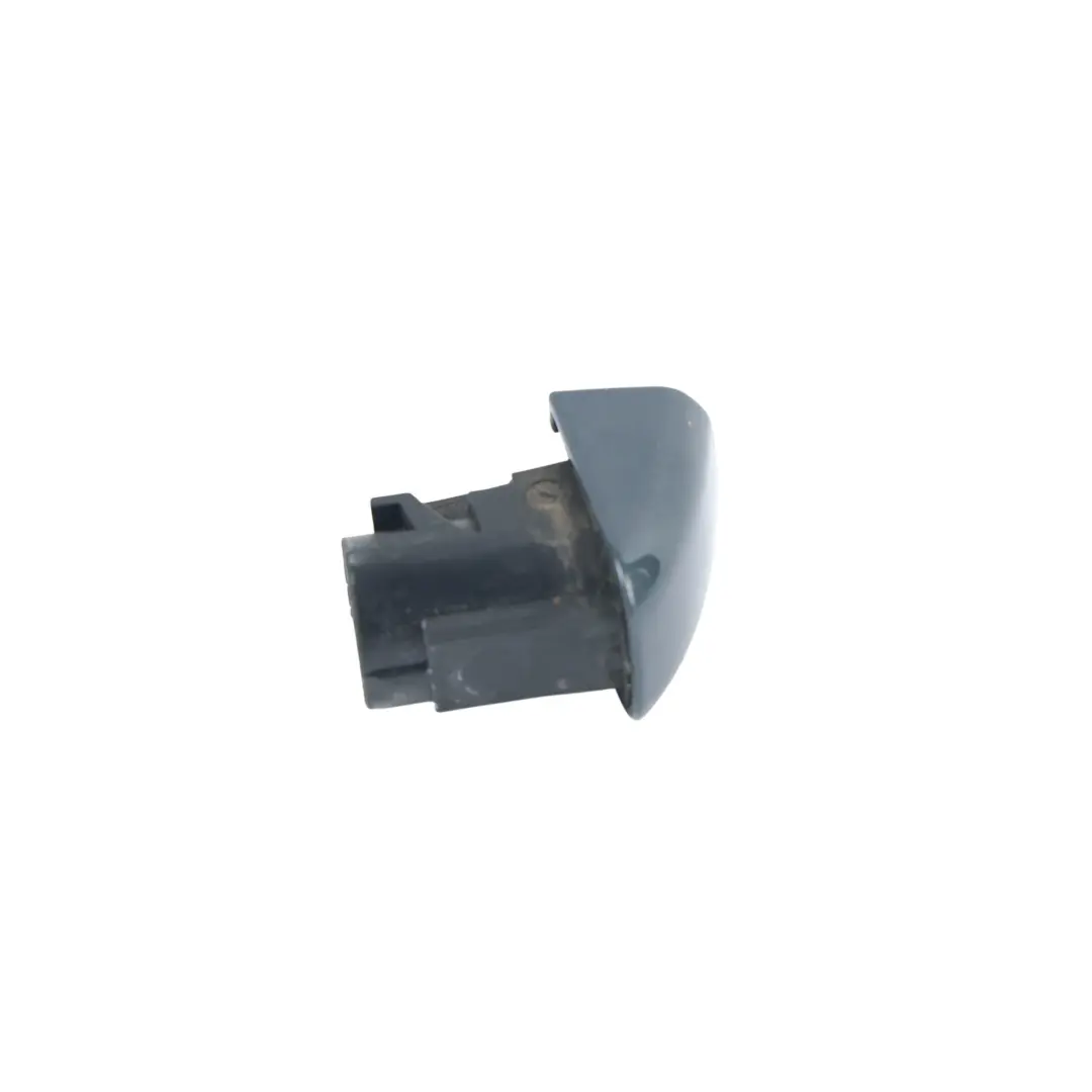 Griff Endkappe Vorne Hinten Beifahrer Grau Z7H für Audi A4 B8 mit Teilenummer 8K0839879 Audi A4 B8 Griff Endkappe Vorne Hinten Beifahrer Grau Z7H - SKU 8K0839879-MGR - Teilenummer 8K0839879