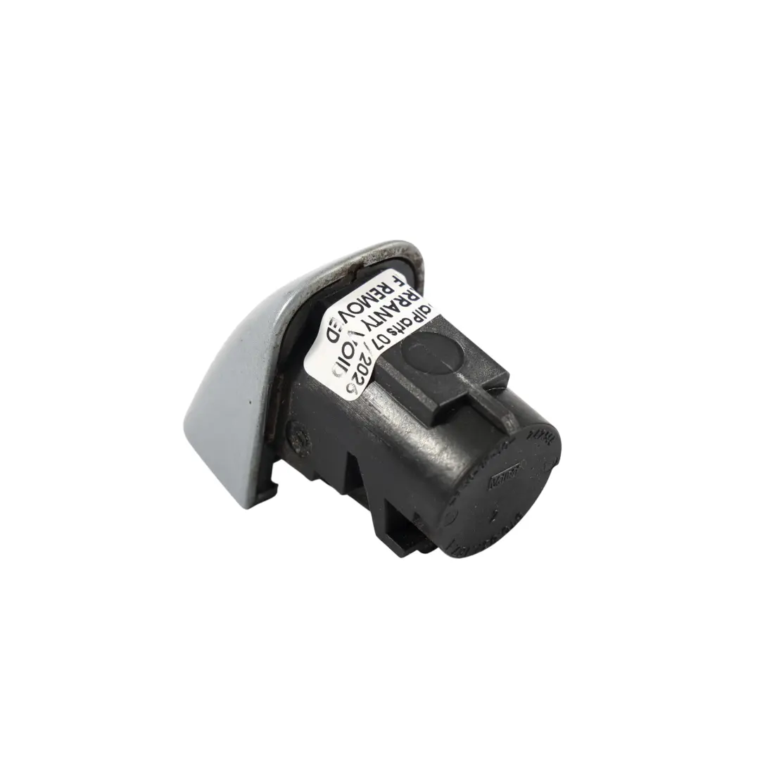 Audi A4 B8 Tapa Cubierta Tirador Delantero Trasero Lado Pasajero Plata Monza X7V - SKU 8K0839879-MSIL - Número de pieza 8K0839879