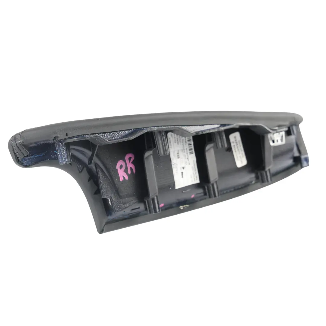 Poignée Accoudoir Panneau Porte Arrière Droit Noir Soul pour Audi A5 8T à propos du numéro de pièce 8K0867374A Audi A5 8T Poignée Accoudoir Panneau Porte Arrière Droit Noir Soul - SKU 8K0867374A - Numéro de pièce 8K0867374A