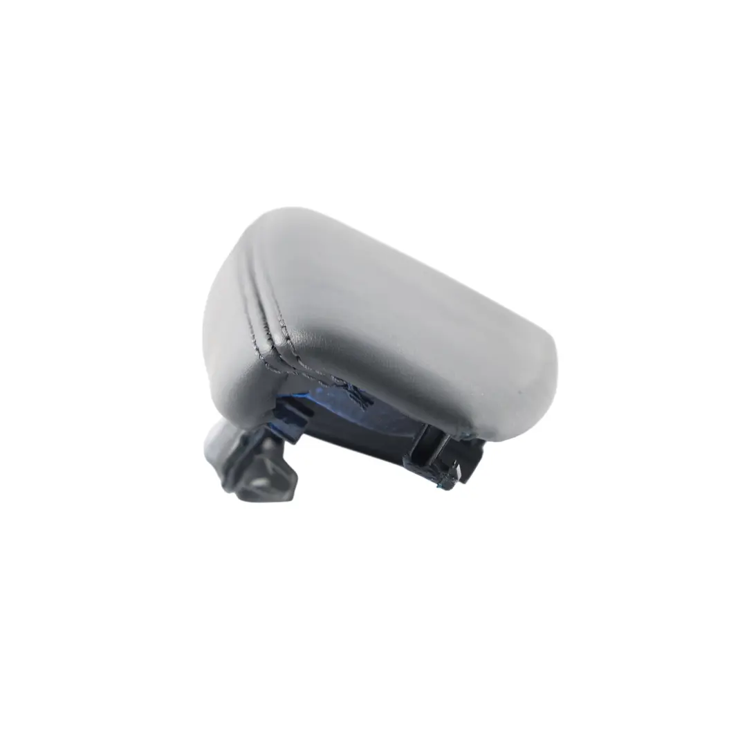Tirador Reposabrazos Tarjeta Puerta Trasera Derecha Negro para Audi A5 8T con número de pieza 8K0867374A Audi A5 8T Tirador Reposabrazos Tarjeta Puerta Trasera Derecha Negro - SKU 8K0867374A - Número de pieza 8K0867374A