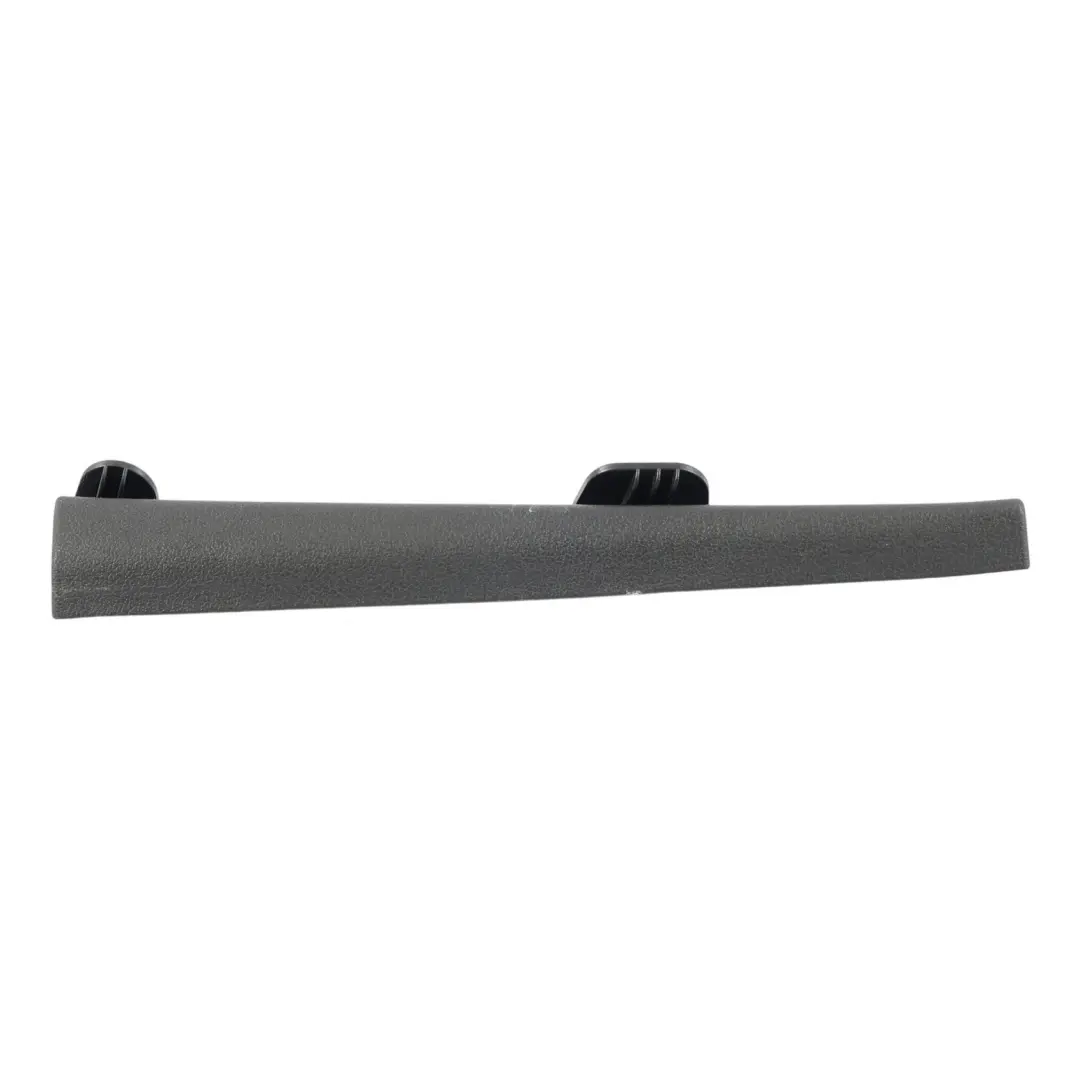 Rivestimento Modanatura Montante A Centrale Destra per Audi A4 B8 A5 8T con numero di parte 8K0868204A Audi A4 B8 A5 8T Rivestimento Modanatura Montante A Centrale Destra - SKU 8K0868204A - Numero di parte 8K0868204A