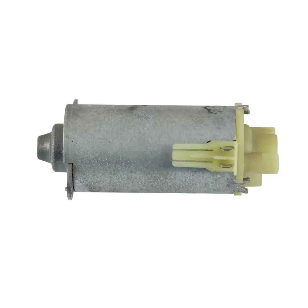 Front Seat Guide Rail Adjustment Motor Unit Right O/S to Audi A7 4G with Part number 8K0881184A Audi A7 4G Front Seat Guide Rail Adjustment Motor Unit Right O/S - SKU 8K0881184A - Part number 8K0881184A