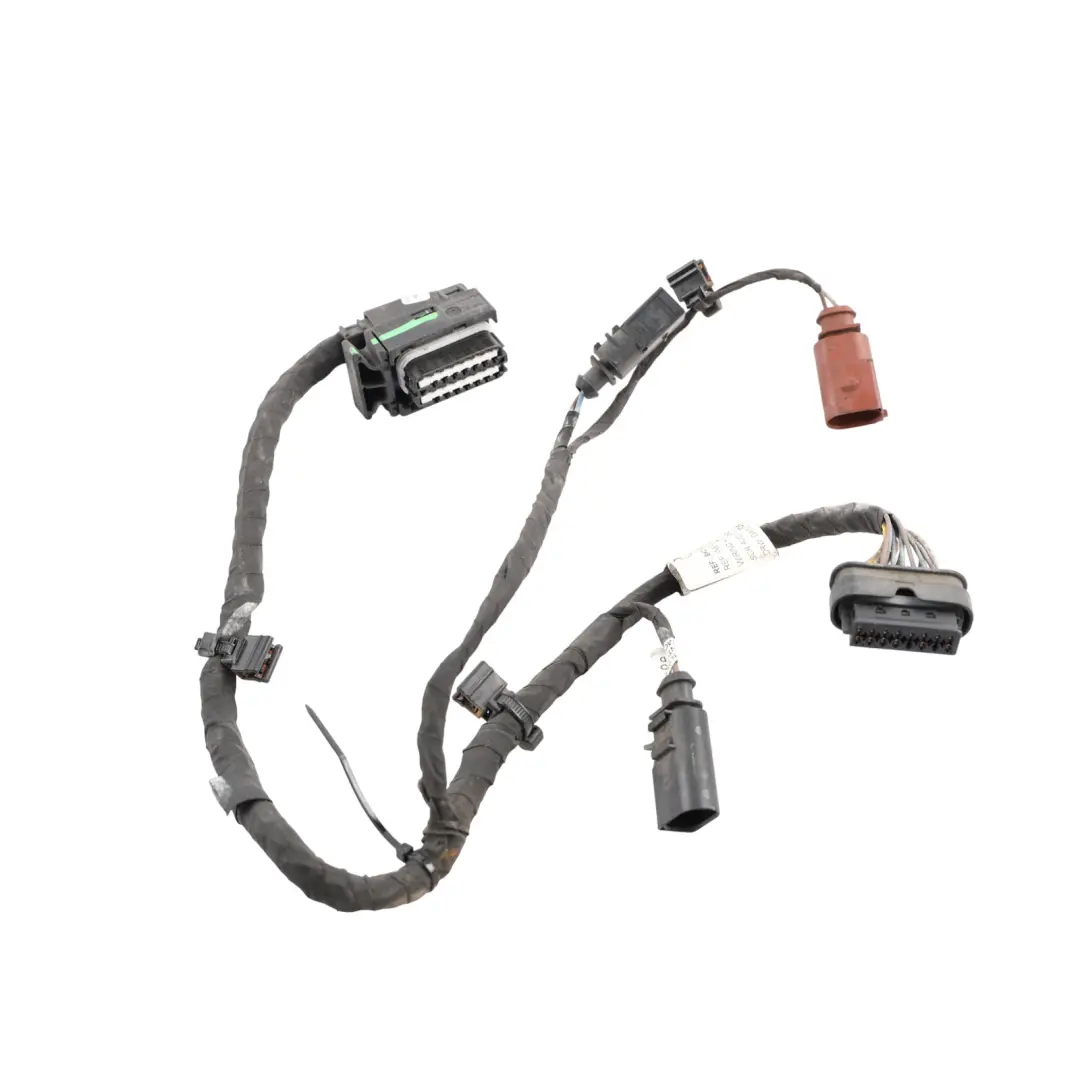 Cablaggio Serbatoio Additivo AdBlue 2.0 TDI per Audi A4 B8 A5 8T con numero di parte 8K0971765F Audi A4 B8 A5 8T Cablaggio Serbatoio Additivo AdBlue 2.0 TDI - SKU 8K0971765F - Numero di parte 8K0971765F