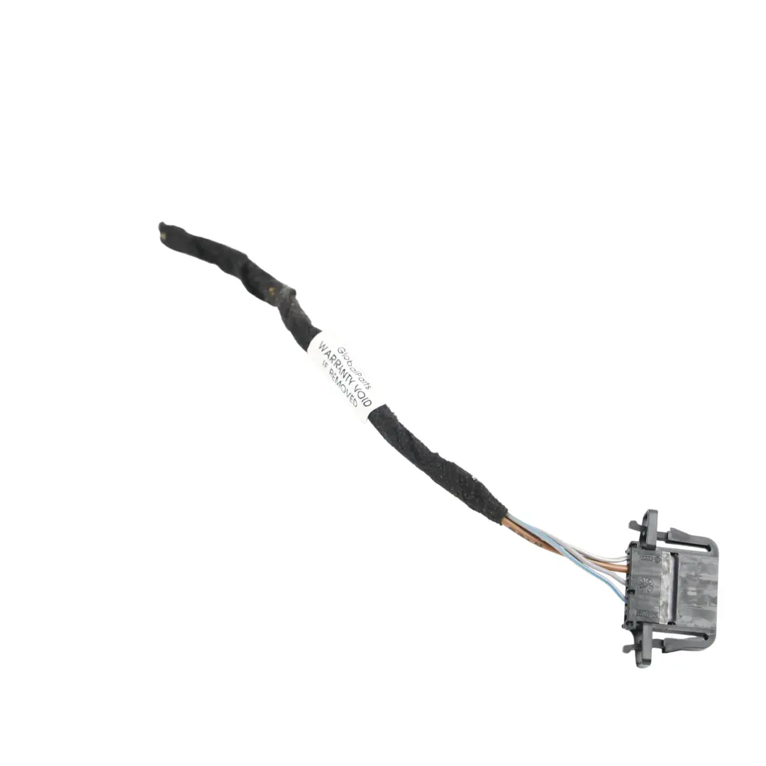 Lampa Tylna Prawa W Klapę Wiązka do Audi A4 B8 Avant o numerze 8K9945094 Audi A4 B8 Avant Lampa Tylna Prawa W Klapę Wiązka - SKU 8K9945094-2 - Numer Części 8K9945094