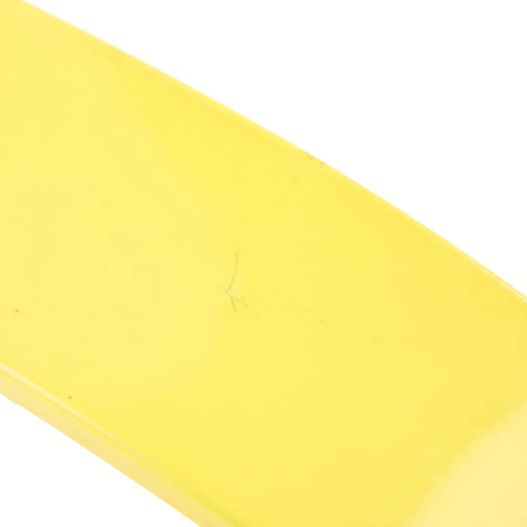 8L Embellecedor Piloto Trasero Izquierdo Amarillo Imola Y1C para Audi A3 con número de pieza 8L0807871A Audi A3 8L Embellecedor Piloto Trasero Izquierdo Amarillo Imola Y1C - SKU 8L0807871A-IMO - Número de pieza 8L0807871A
