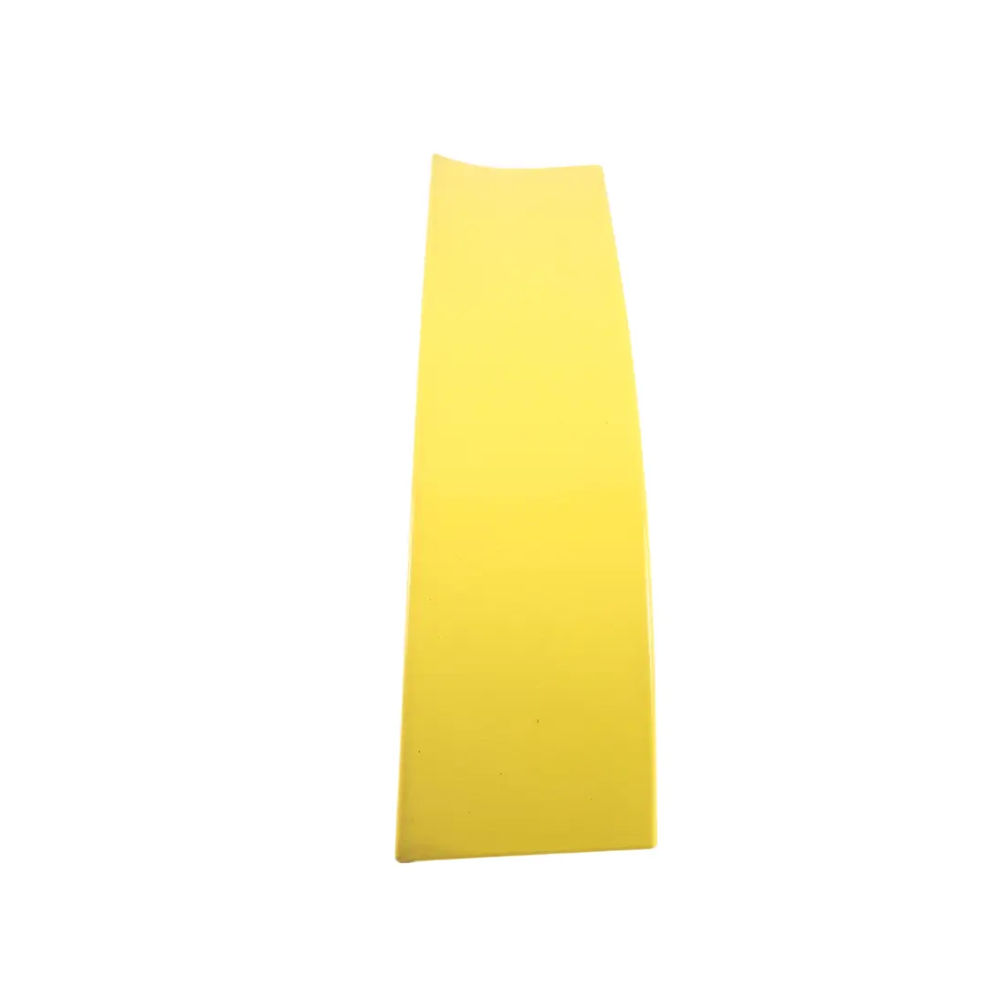 Audi A3 8L Embellecedor Piloto Trasero Derecho Amarillo Imola Y1C 8L0807871A - SKU 8L0807872A-IMO - Número de pieza 8L0807872A