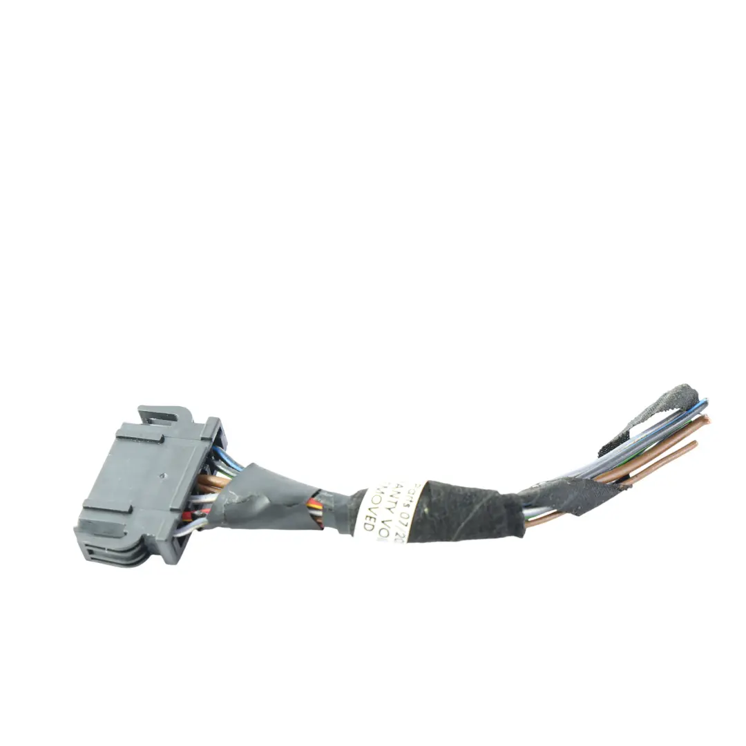Audi A3 8L Lampa Tylna Prawa Wtyczka Przewód - SKU 8L0945096A-2 - Numer Części 8L0945096A