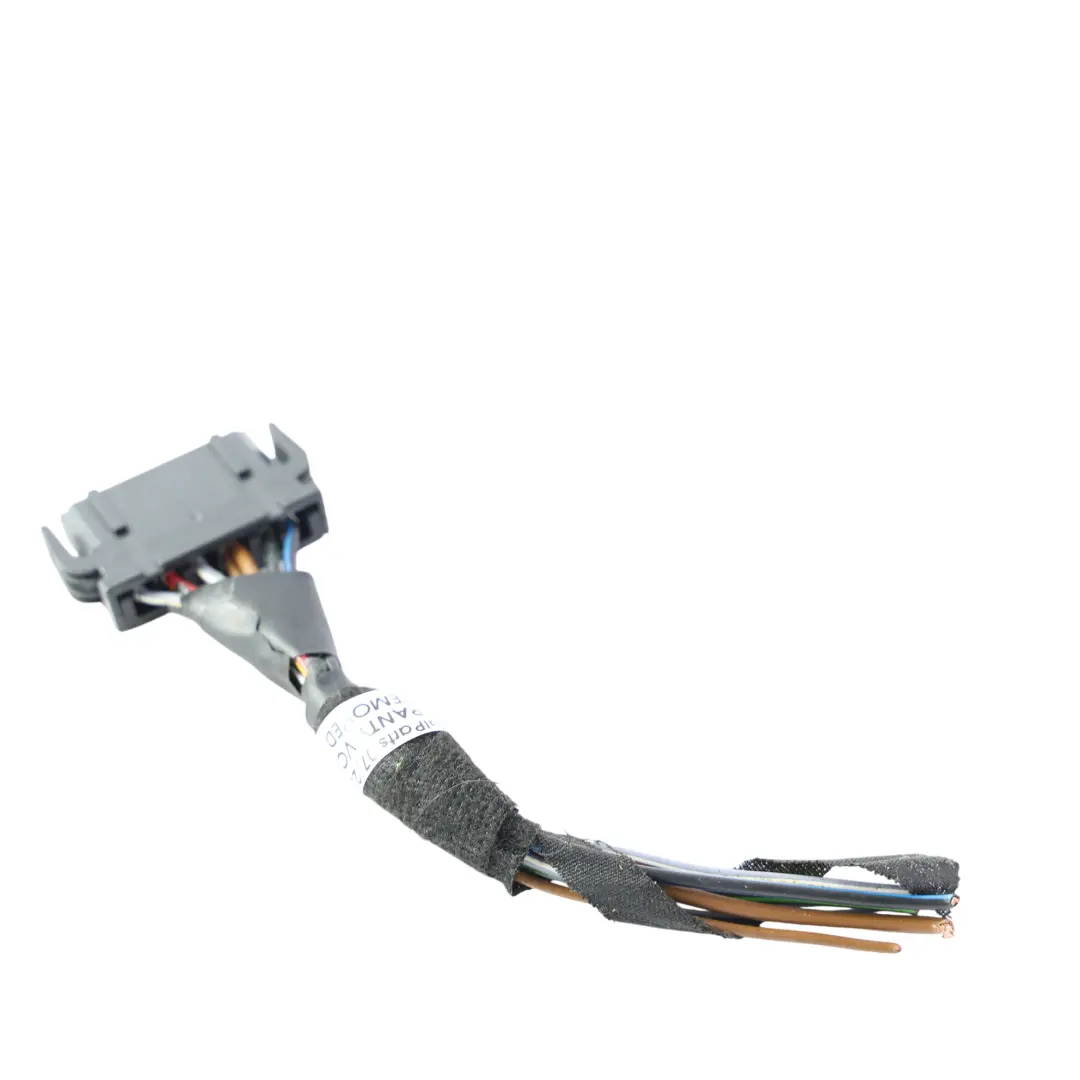 Audi A3 8L Lampa Tylna Prawa Wtyczka Przewód - SKU 8L0945096A-2 - Numer Części 8L0945096A