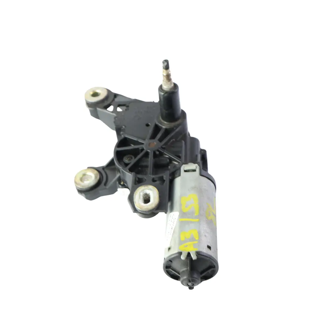8L A4 S4 8D A6 S6 4B RS4 RS6 VW Passat Motor Limpiaparabrisas para Audi A3 con número de pieza 8L0955711B Audi A3 8L A4 S4 8D A6 S6 4B RS4 RS6 VW Passat Motor Limpiaparabrisas - SKU 8L0955711B - Número de pieza 8L0955711B