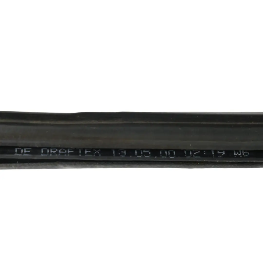 8L Joint Caoutchouc Vitre Custode Arrière Gauche 3 Portes pour Audi A3 à propos du numéro de pièce 8L3847145D Audi A3 8L Joint Caoutchouc Vitre Custode Arrière Gauche 3 Portes - SKU 8L3847145D - Numéro de pièce 8L3847145D