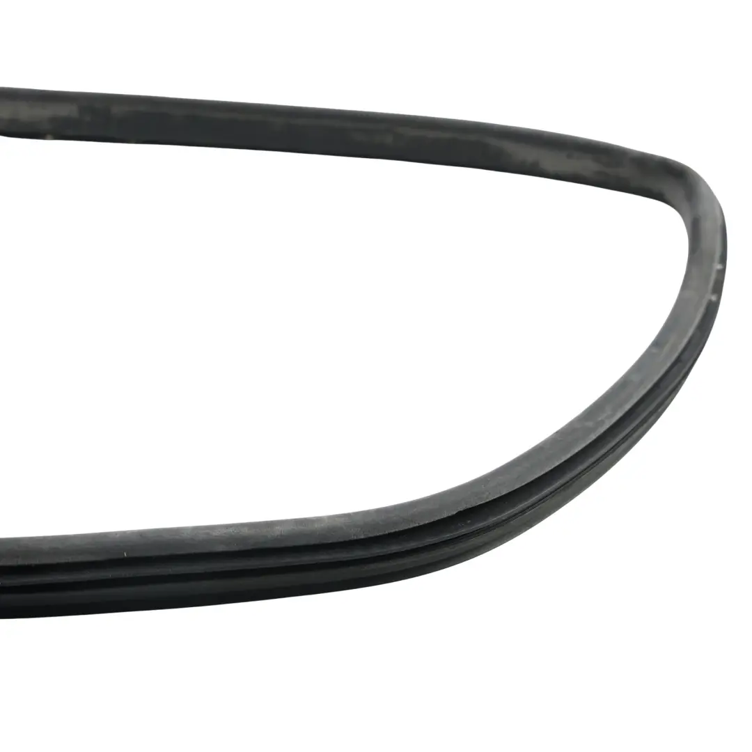 Audi A3 8L Joint Caoutchouc Vitre Custode Arrière Gauche 3 Portes - SKU 8L3847145D - Numéro de pièce 8L3847145D