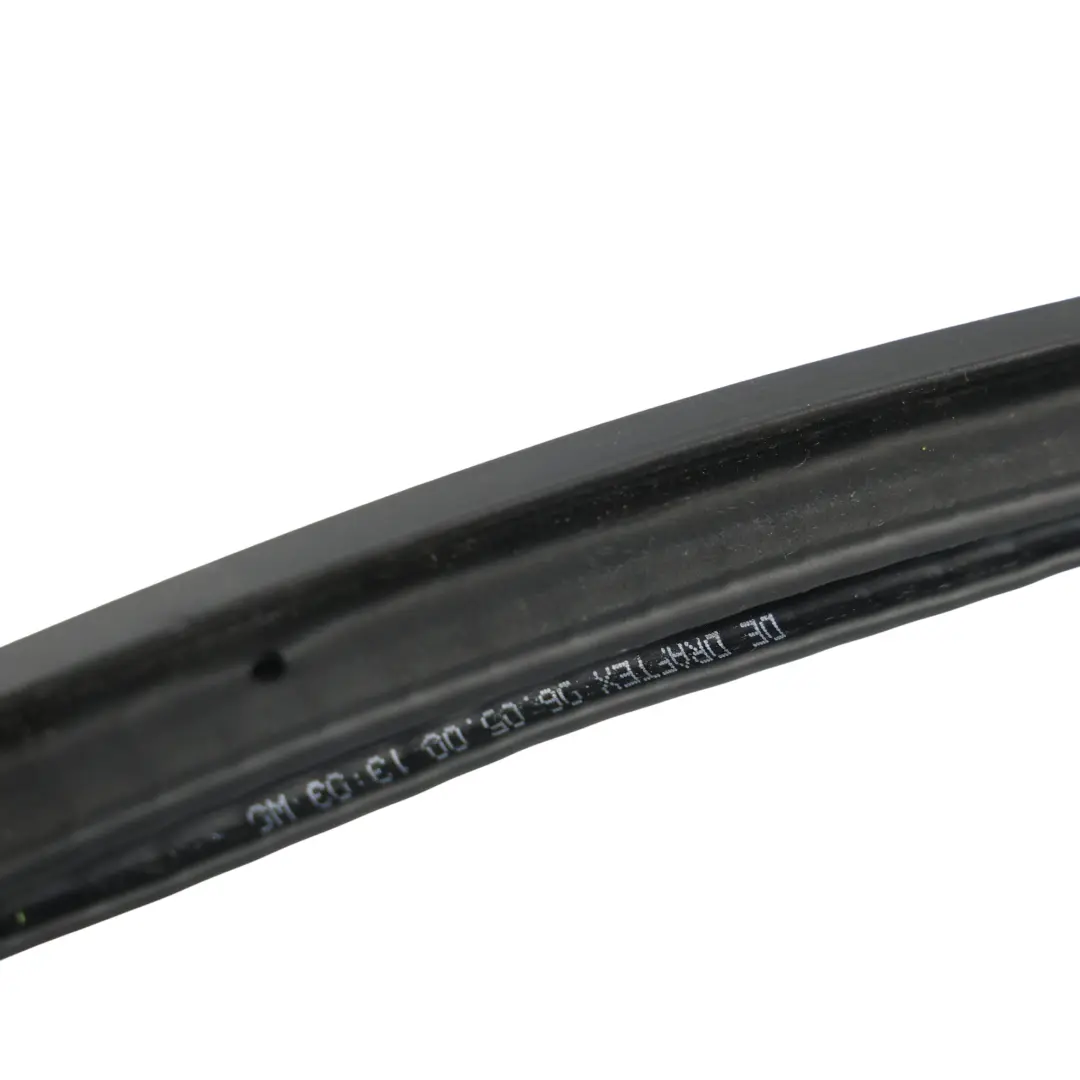 Audi A3 8L Rear Quarter Window Rubber Seal Gasket Right O/S 3Dr - SKU 8L3847146D - Part number 8L3847146D