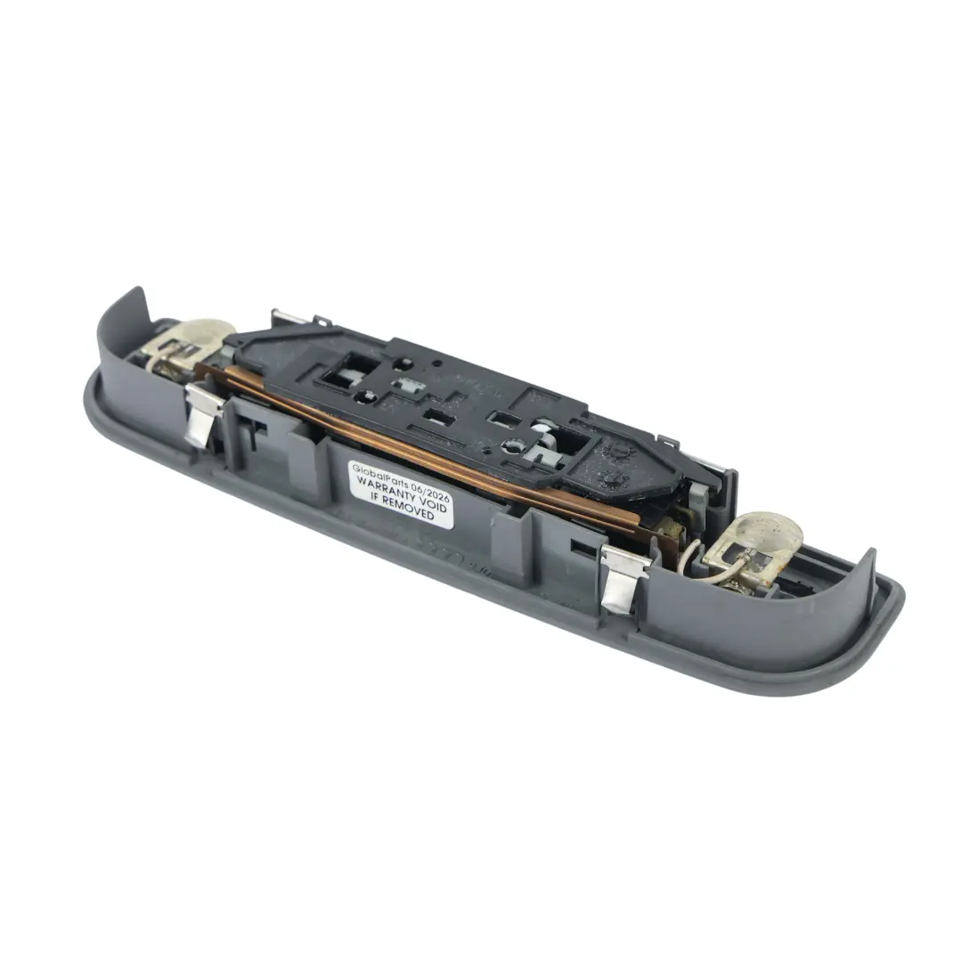 Audi A3 8L Plafoniera Luce Interna Posteriore Nera - SKU 8L4947111-1 - Numero di parte 8L4947111