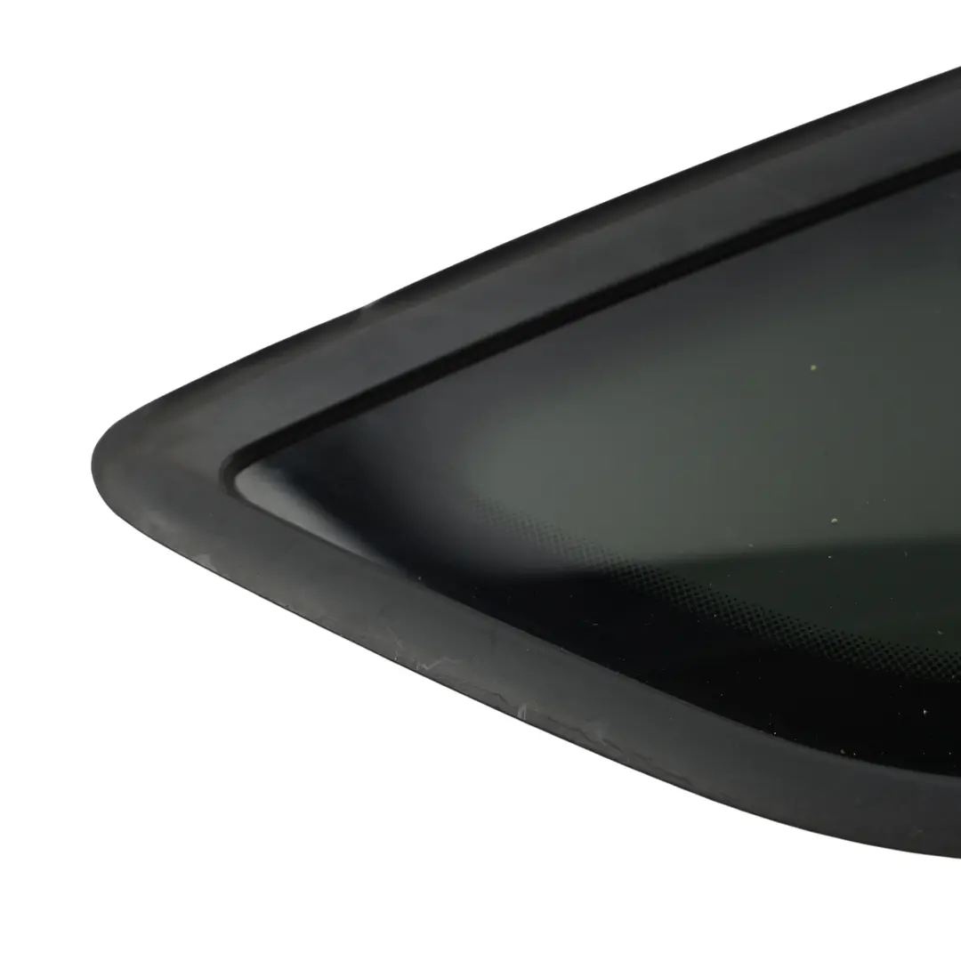 St-2 Mk3 Rear Side Quarter Window Glass Right O/S to Ford Focus with Part number 8M51-A297B00-C Ford Focus St-2 Mk3 Rear Side Quarter Window Glass Right O/S - SKU 8M51-A297B00-C - Part number 8M51-A297B00-C