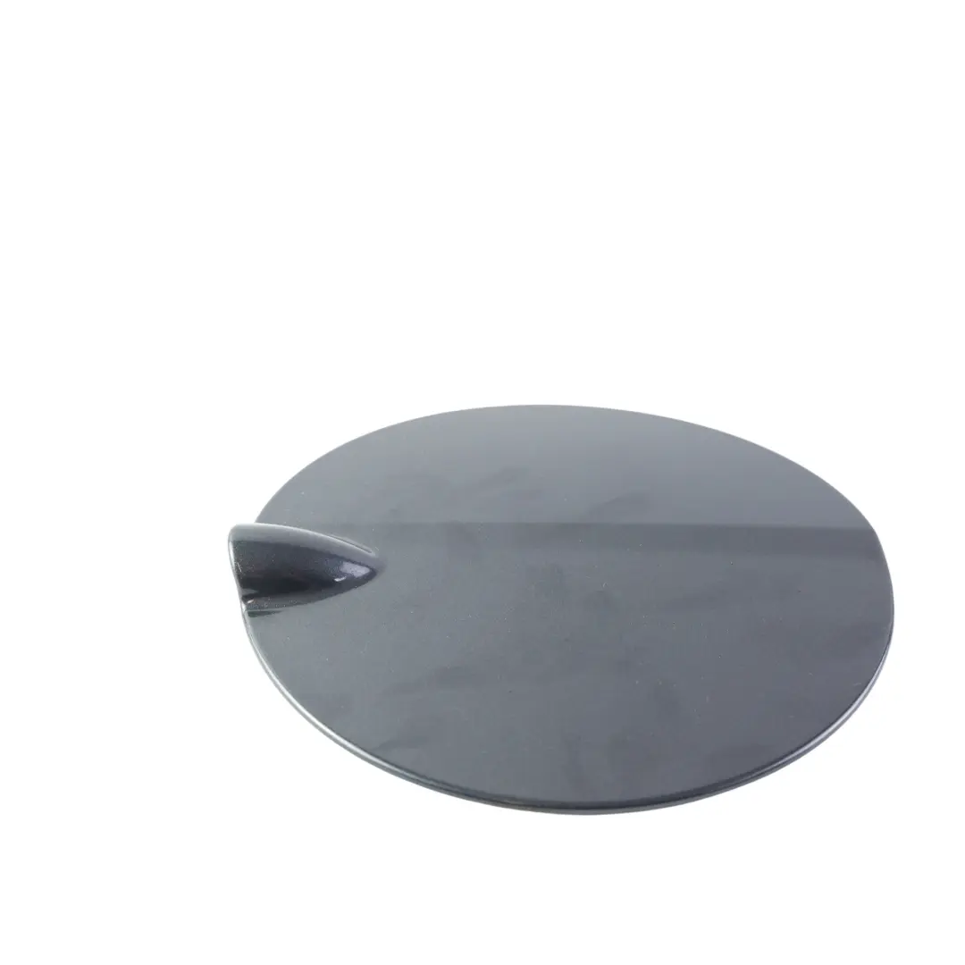 Ford Focus MK2 Tapa Combustible Gris Mar Metalizado 6D - SKU 8M51-A405A02-AA-SEA - Número de pieza 8M51-A405A02-AA