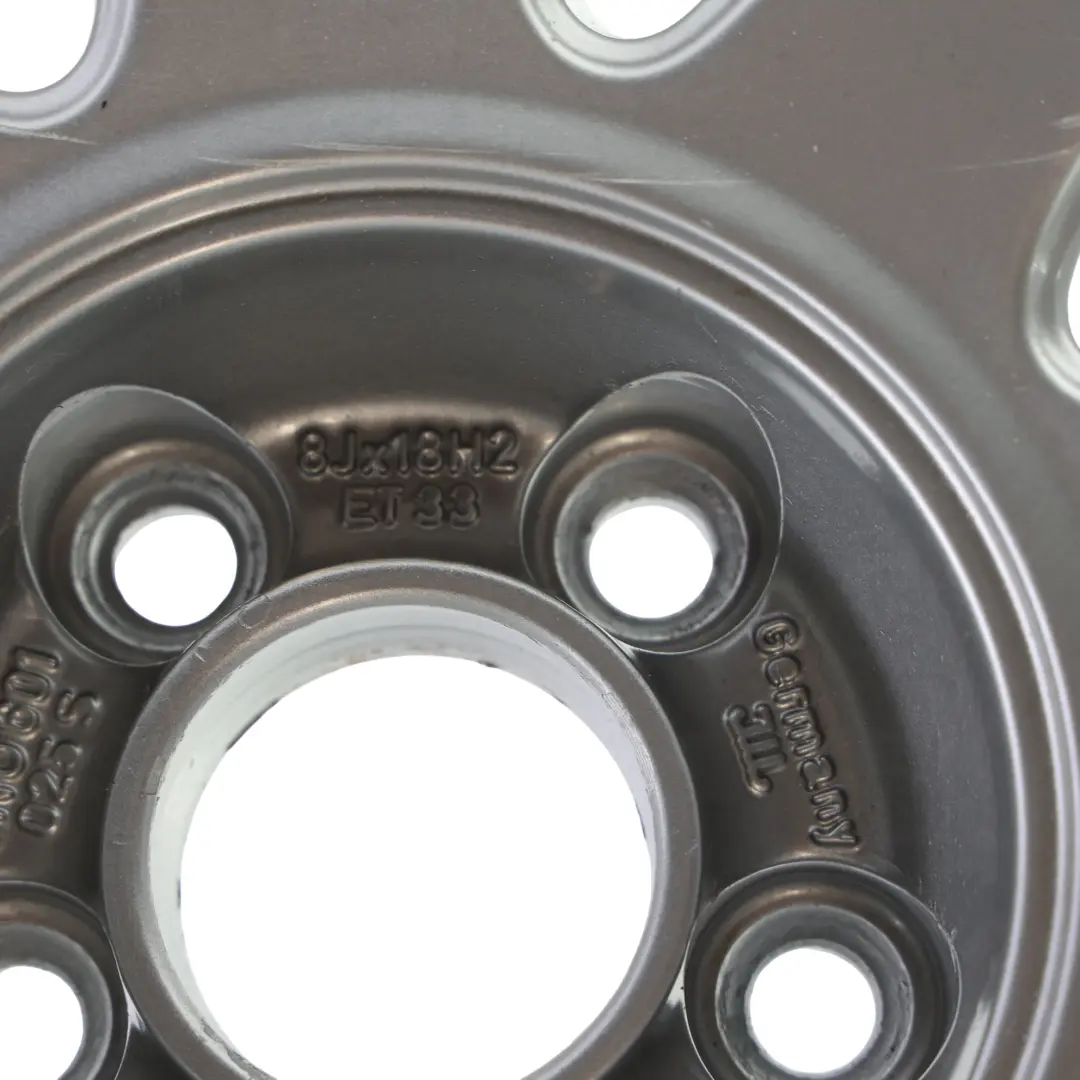 Audi TT 8N Jante En Alliage Argentée 18" 8J ET:33 9 Branches - SKU 8N0601025S-2 - Numéro de pièce 8N0601025S