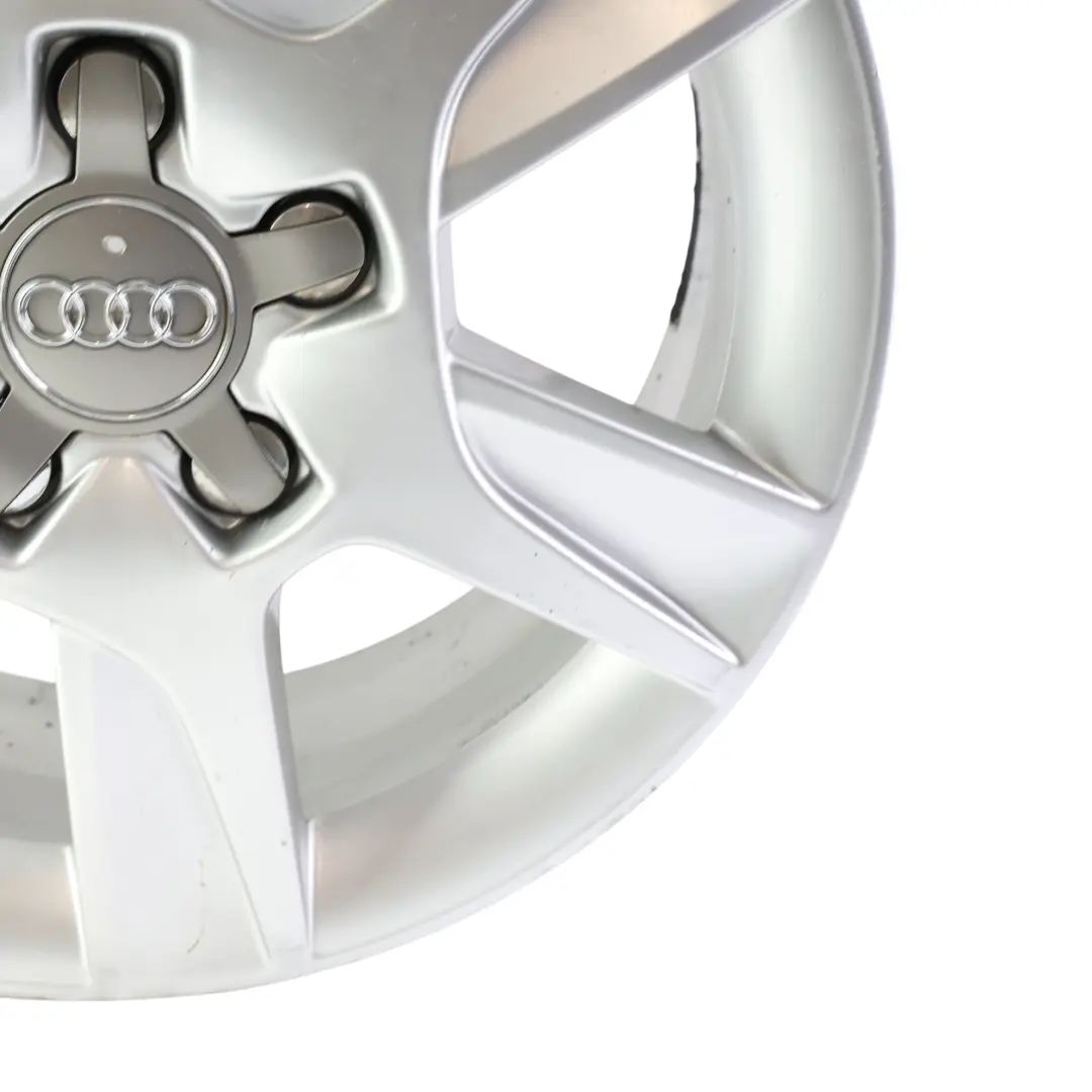 Jante En Alliage Argenté 16" 6,5J ET:50 6 Branches pour Audi A3 8P à propos du numéro de pièce 8P0601025AN Audi A3 8P Jante En Alliage Argenté 16" 6,5J ET:50 6 Branches - SKU 8P0601025AN-1 - Numéro de pièce 8P0601025AN