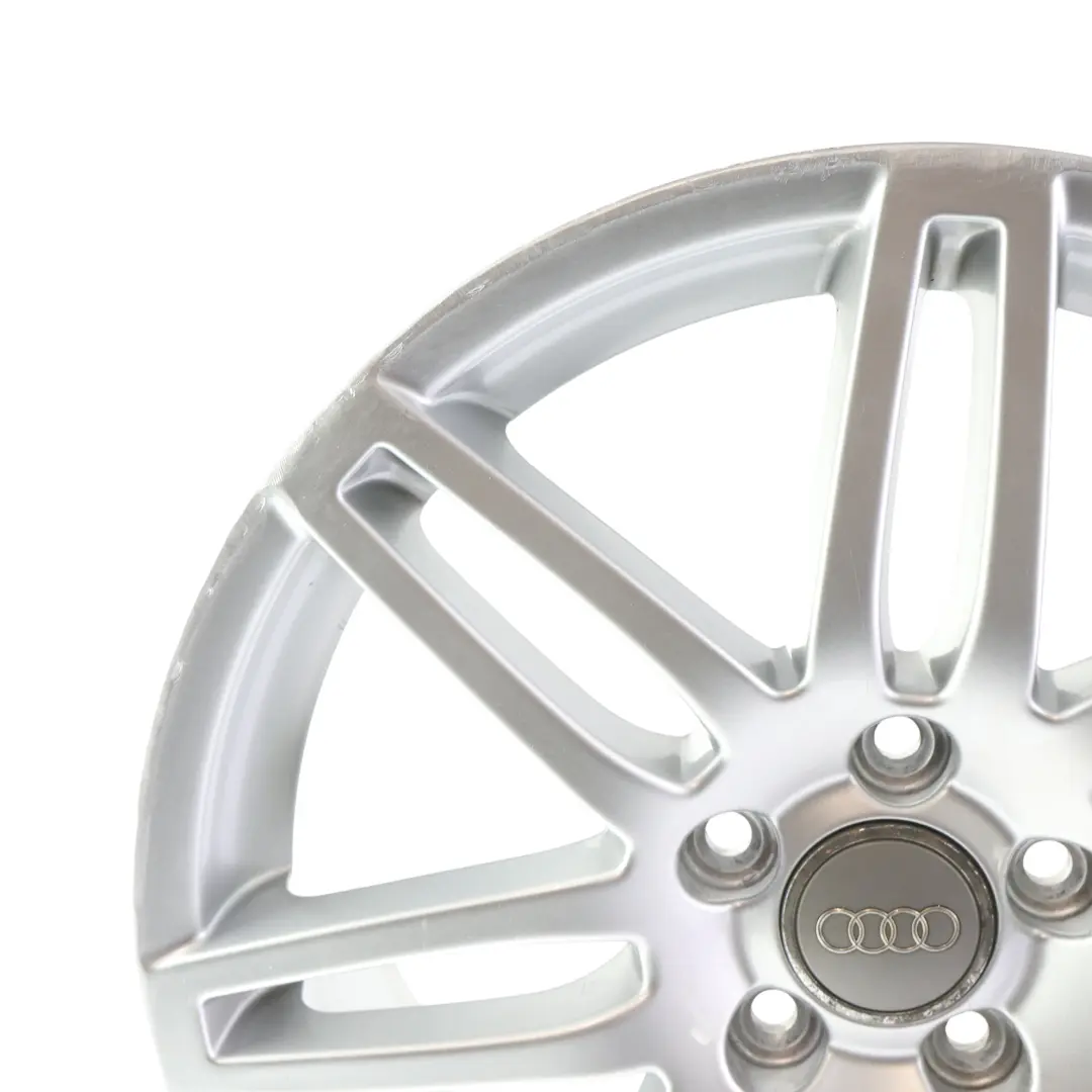 Srebrna Felga Aluminiowa 18" 7,5J ET:54 do Audi A3 8P o numerze 8P0601025BA Audi A3 8P Srebrna Felga Aluminiowa 18" 7,5J ET:54 - SKU 8P0601025BA-5 - Numer Części 8P0601025BA