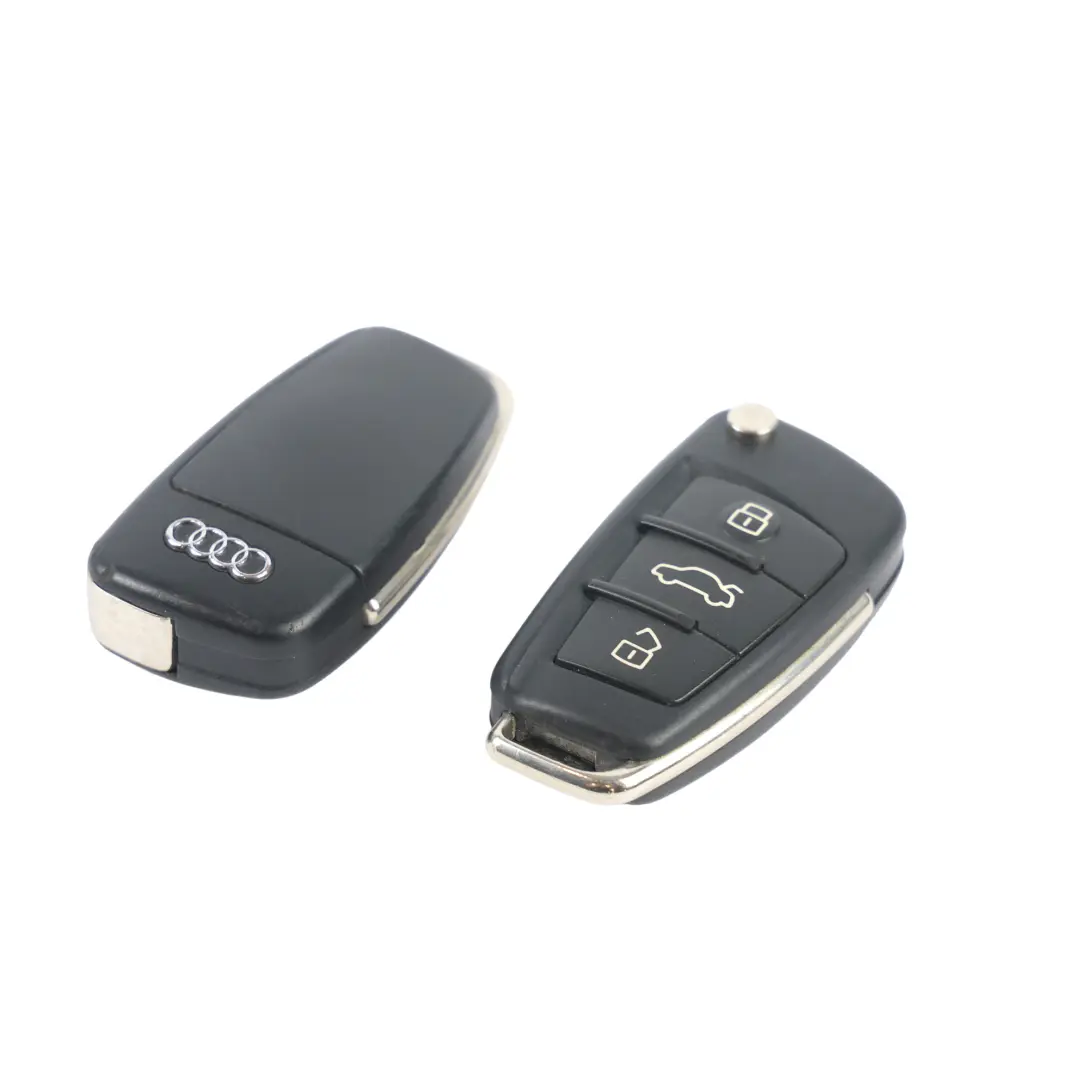 Audi A3 S3 8P Kluczyk Scyzoryk Pilot Wkładka Zamka Komplet - SKU 8P0837220D-2 - Numer Części 8P0837220D