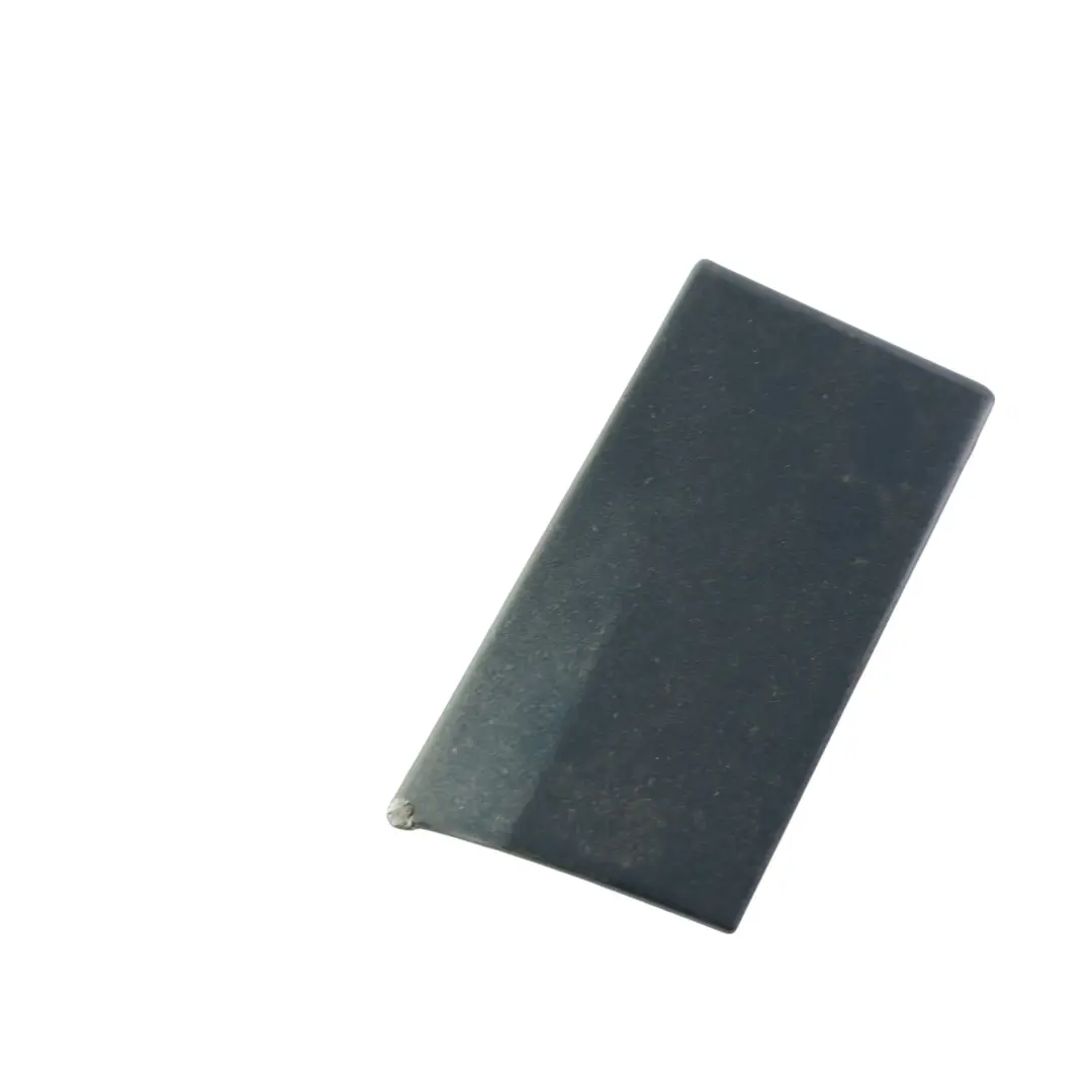 Moldura Guardabarros Delantero Izquierdo Gris Meteor Z7H para Audi A3 8P con número de pieza 8P0853991B Audi A3 8P Moldura Guardabarros Delantero Izquierdo Gris Meteor Z7H - SKU 8P0853991B-MGR - Número de pieza 8P0853991B