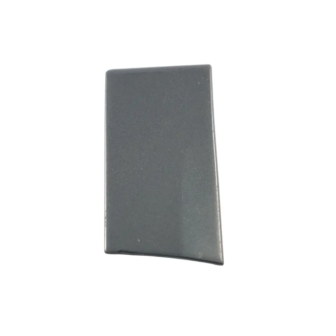 Trim Parafango Anteriore Destro Grigio Meteor Z7H per Audi A3 8P con numero di parte 8P0853992B Audi A3 8P Trim Parafango Anteriore Destro Grigio Meteor Z7H - SKU 8P0853992B-MGR - Numero di parte 8P0853992B