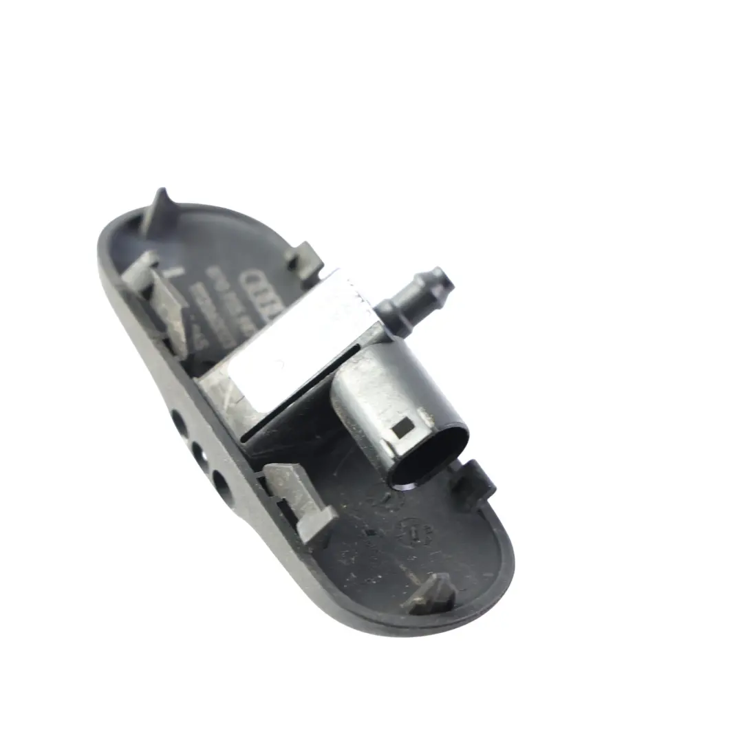 Audi A3 8P Buse Lave-Glace Pare-Brise Avant Gauche - SKU 8P0955987E - Numéro de pièce 8P0955987E