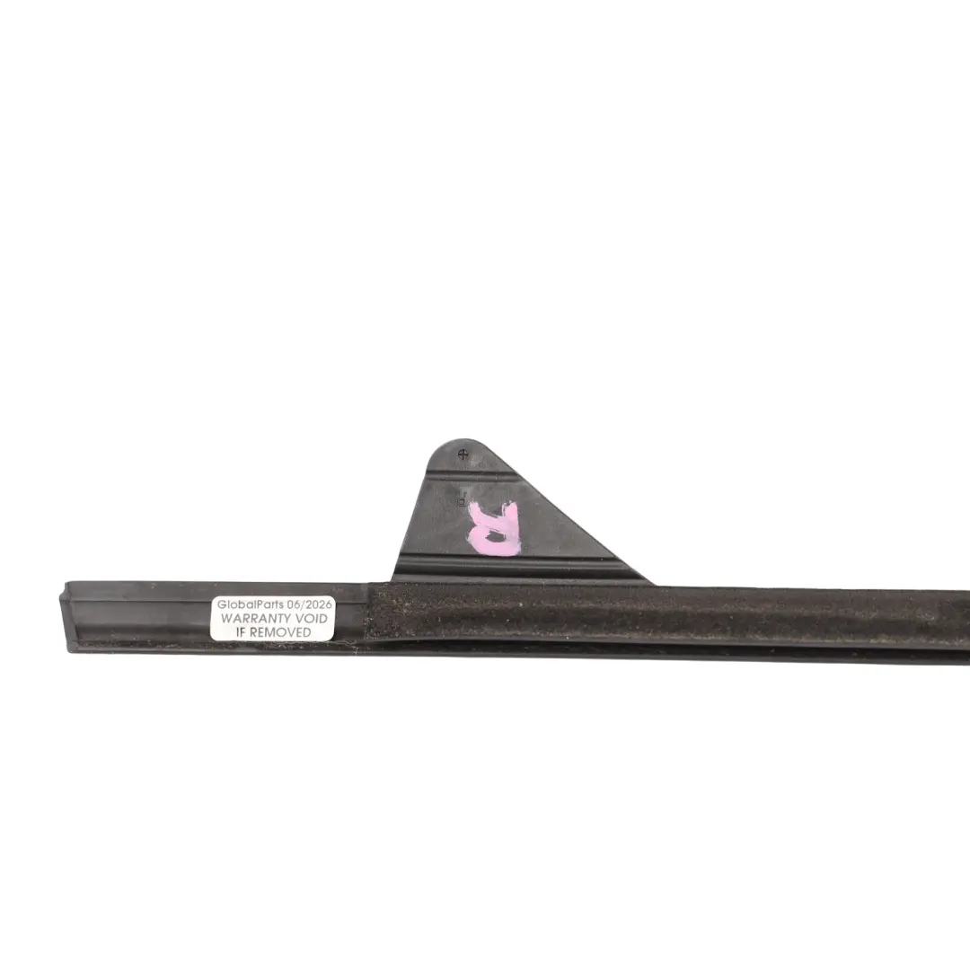 Window Aperture Seal Gasket Frame Guide Front Right O/S to Audi A3 S3 8P with Part number 8P3837478C Audi A3 S3 8P Window Aperture Seal Gasket Frame Guide Front Right O/S - SKU 8P3837478C - Part number 8P3837478C
