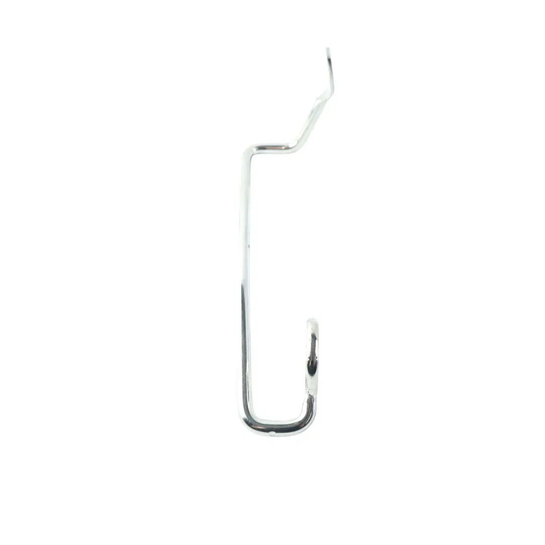 Ancoraggio Cintura Sicurezza Anteriore Sinistro per Audi A3 8P con numero di parte 8P3857825 Audi A3 8P Ancoraggio Cintura Sicurezza Anteriore Sinistro - SKU 8P3857825 - Numero di parte 8P3857825