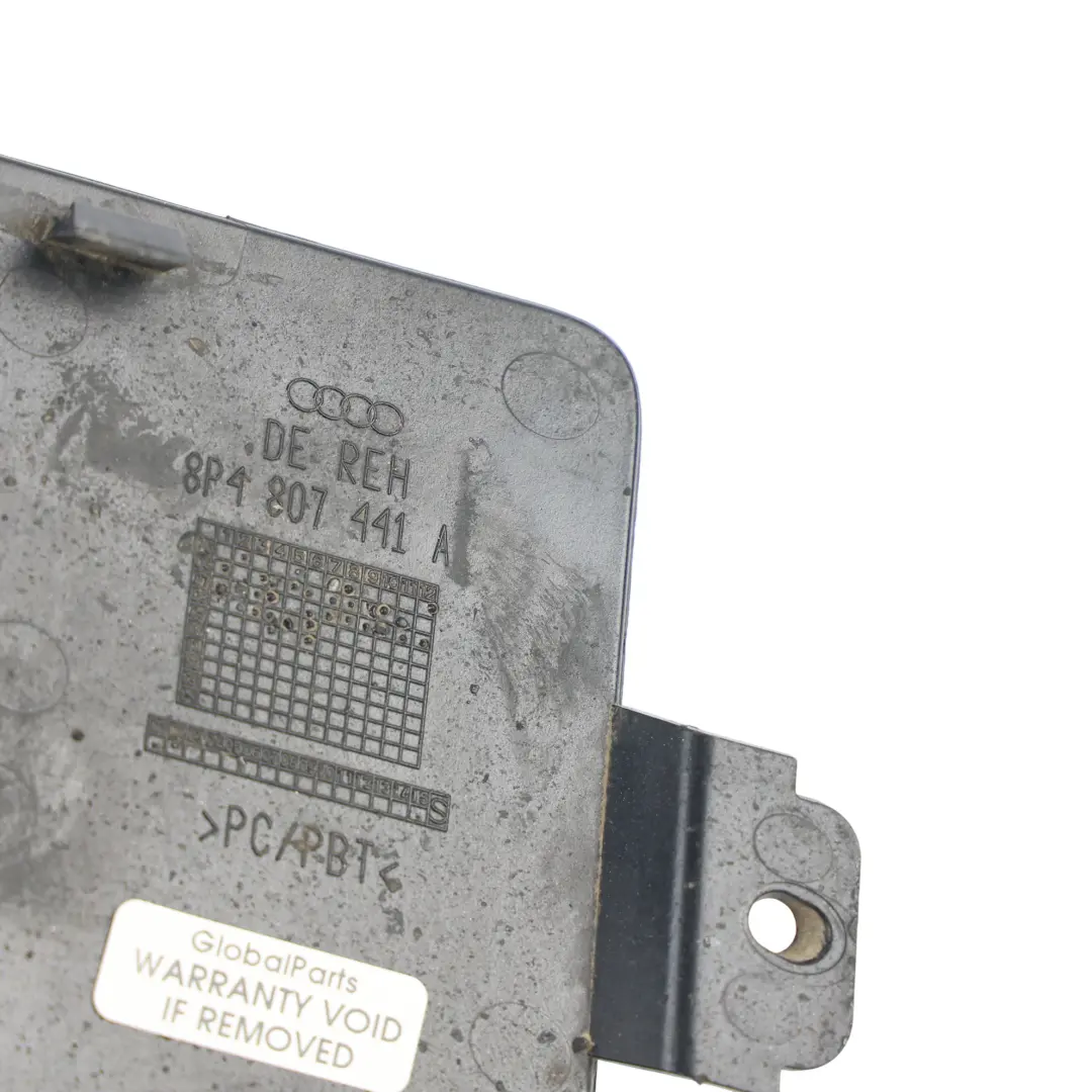 Copertura Gancio Traino Paraurti Posteriore Primer per Audi A3 8P con numero di parte 8P4807441A Audi A3 8P Copertura Gancio Traino Paraurti Posteriore Primer - SKU 8P4807441A - Numero di parte 8P4807441A