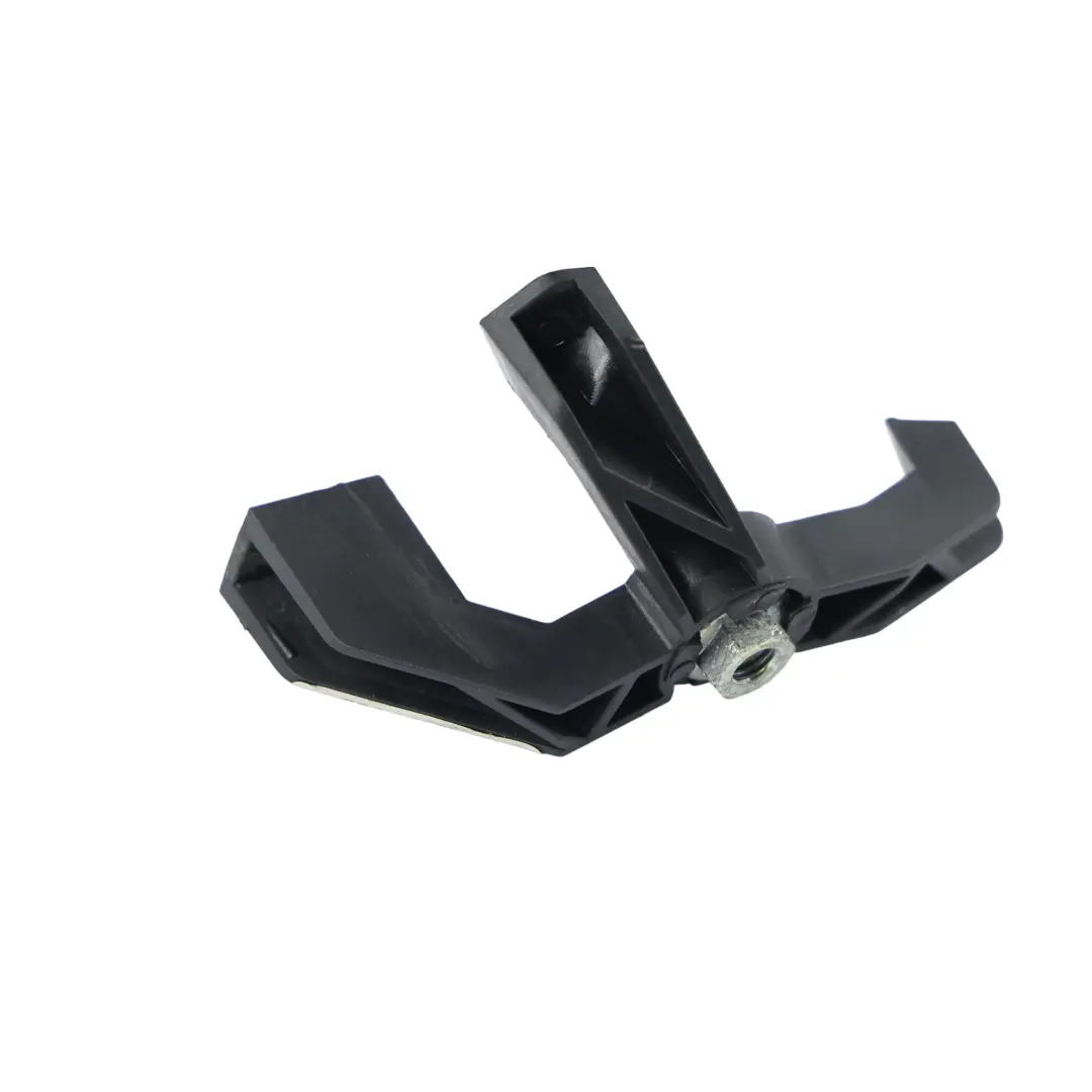 Heckleuchte Halterung Kofferraumdeckel Links für Audi A3 Cabriolet 8P mit Teilenummer 8P7945183 Audi A3 Cabriolet 8P Heckleuchte Halterung Kofferraumdeckel Links - SKU 8P7945183 - Teilenummer 8P7945183