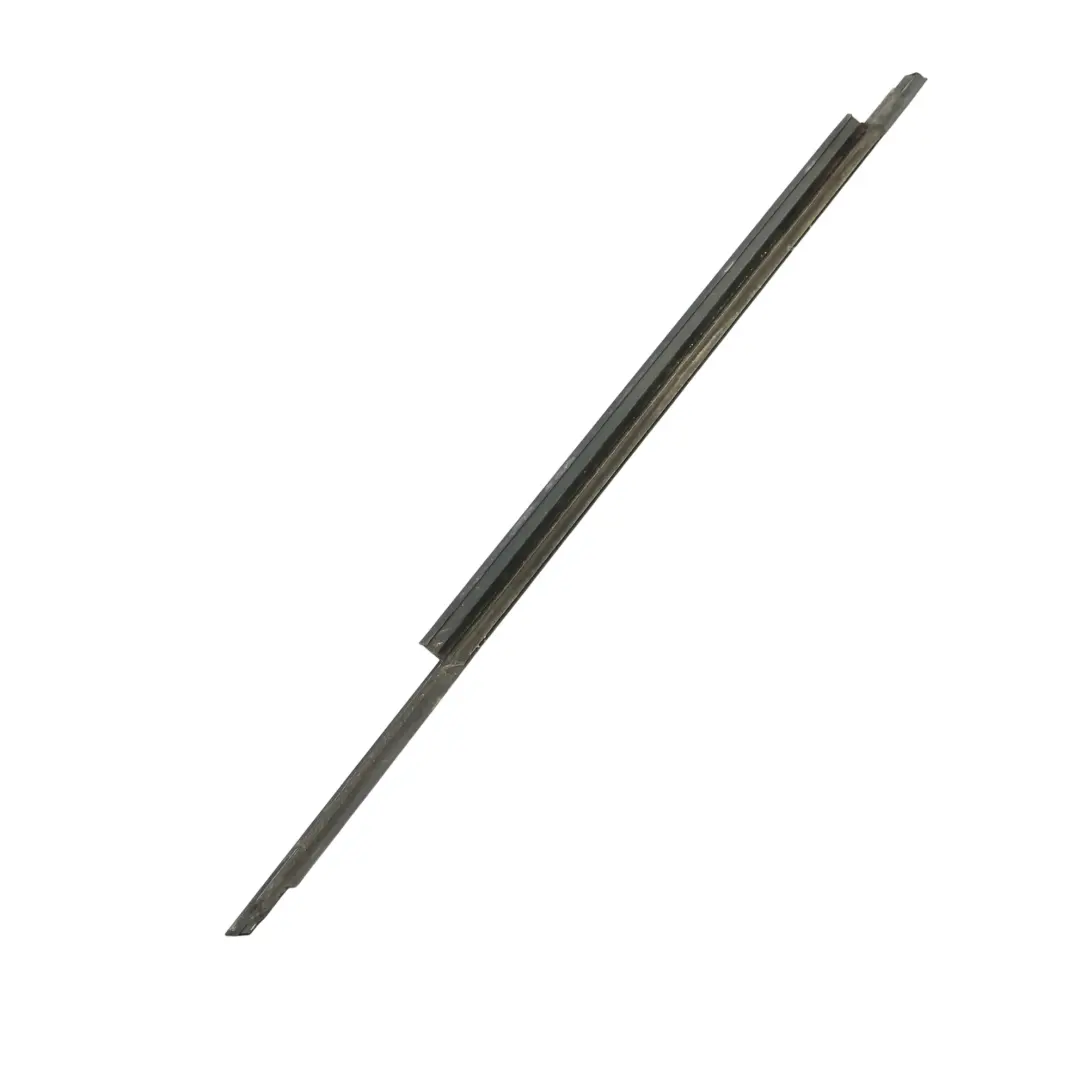 Junta Moldura Exterior Puerta Delantera Izquierda Negra para Audi Q5 8R con número de pieza 8R0853283G Audi Q5 8R Junta Moldura Exterior Puerta Delantera Izquierda Negra - SKU 8R0853283G - Número de pieza 8R0853283G