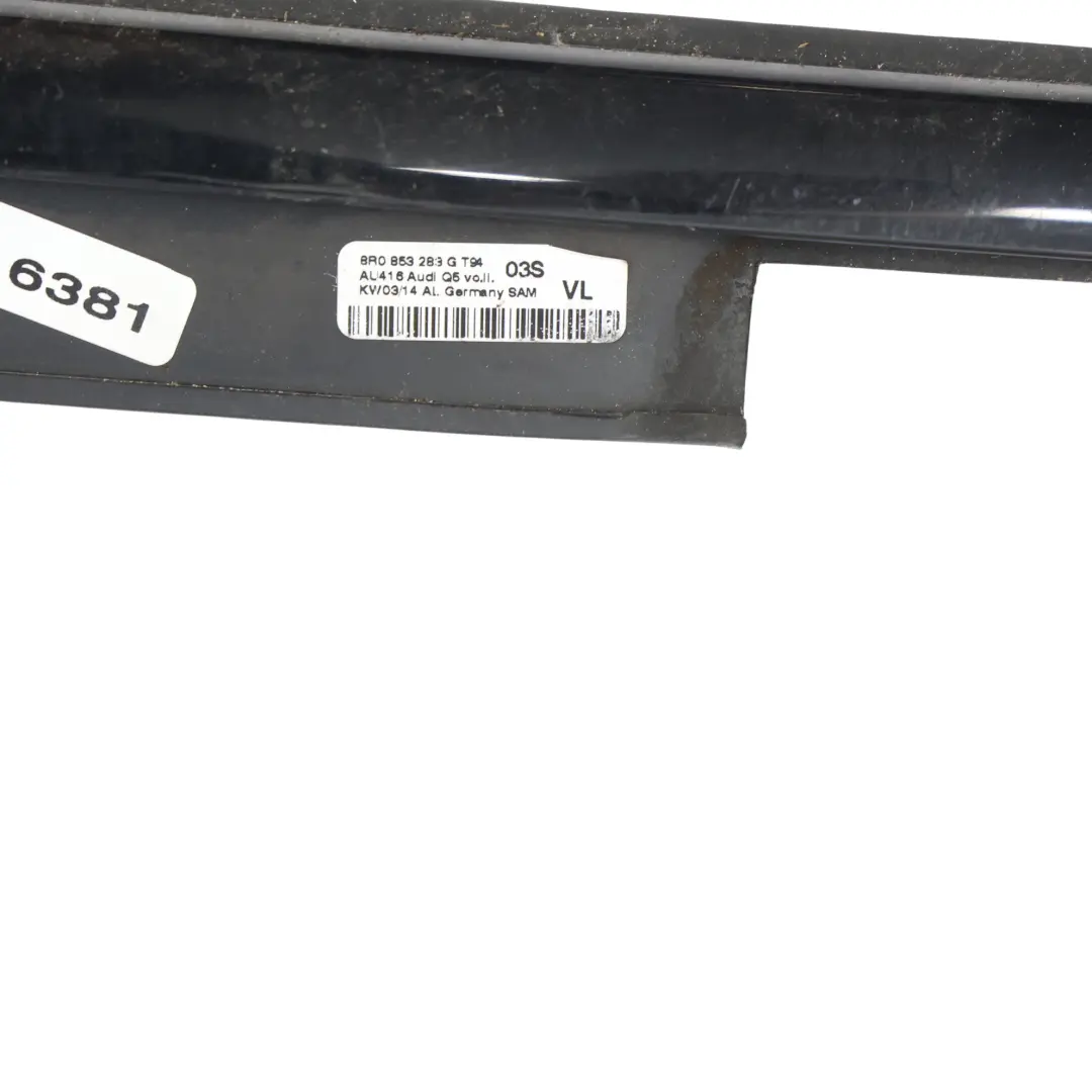 Junta Moldura Exterior Puerta Delantera Izquierda Negra para Audi Q5 8R con número de pieza 8R0853283G Audi Q5 8R Junta Moldura Exterior Puerta Delantera Izquierda Negra - SKU 8R0853283G - Número de pieza 8R0853283G