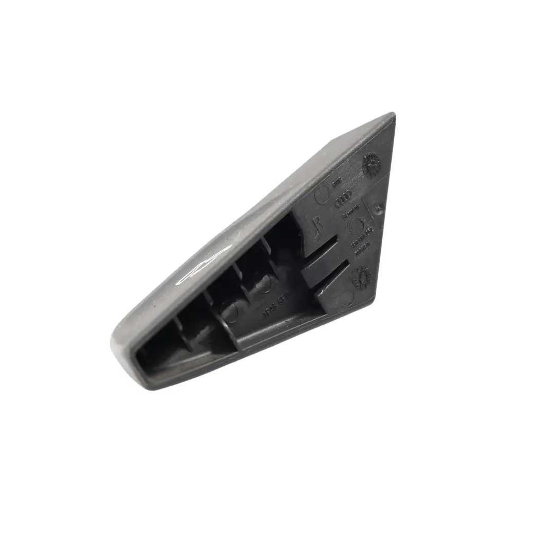 Volkswagen Touareg 7P Audi Q5 8R Manija Asiento Trasero Derecho - SKU 8R0883252 - Número de pieza 8R0883252