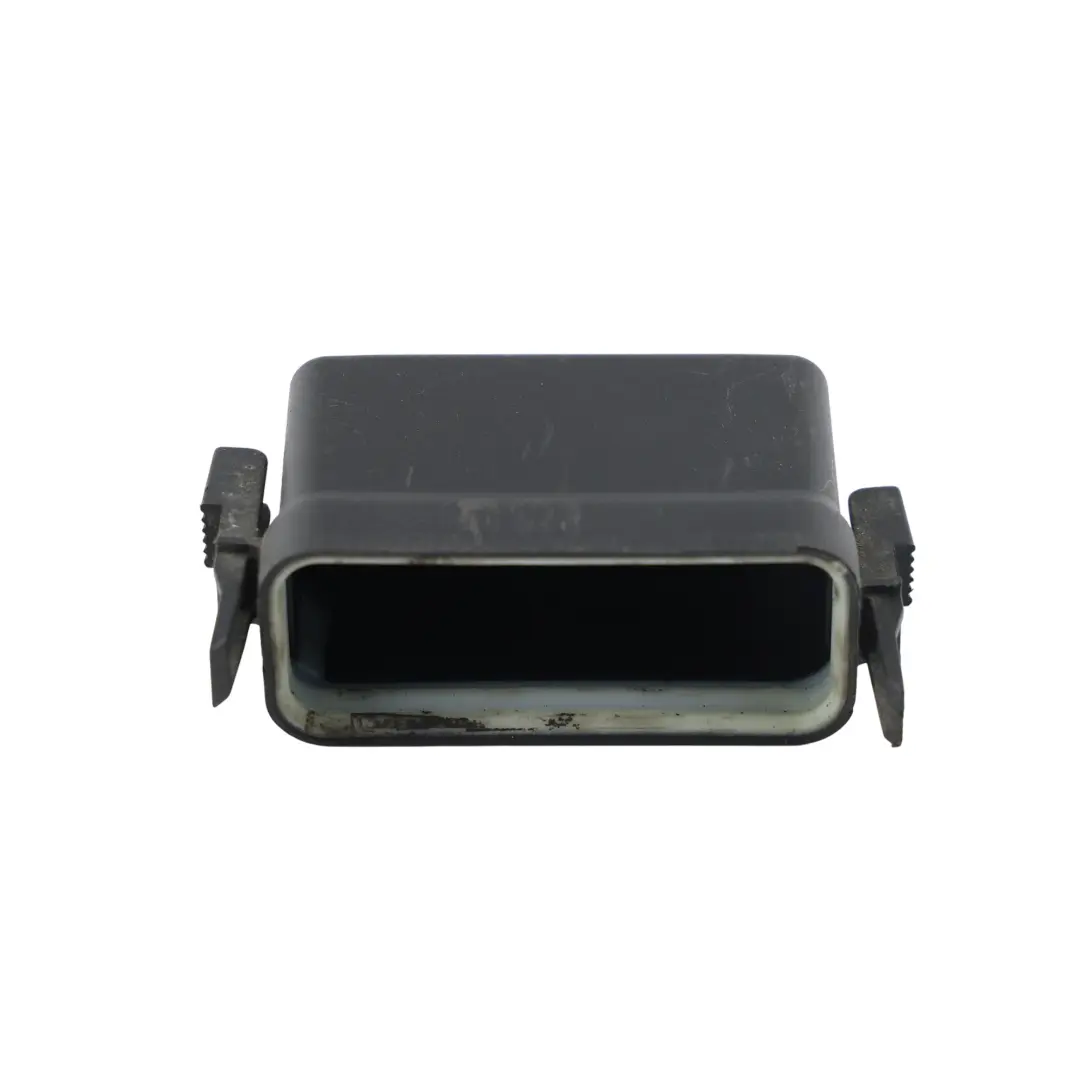 6j Fuse Box Cover End Cap Lid Top Covering Panel to Seat Ibiza with Part number 8R0915441 Seat Ibiza 6j Fuse Box Cover End Cap Lid Top Covering Panel - SKU 6R0915441 - Part number 8R0915441