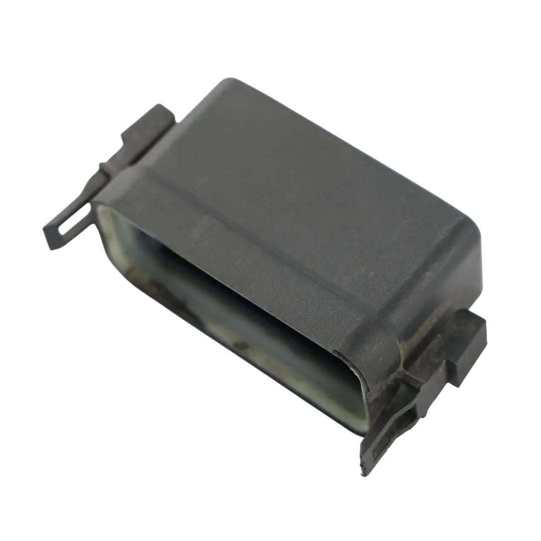 6J Pokrywa Skrzynki Bezpieczników do Seat Ibiza o numerze 8R0915441 Seat Ibiza 6J Pokrywa Skrzynki Bezpieczników - SKU 6R0915441 - Numer Części 8R0915441
