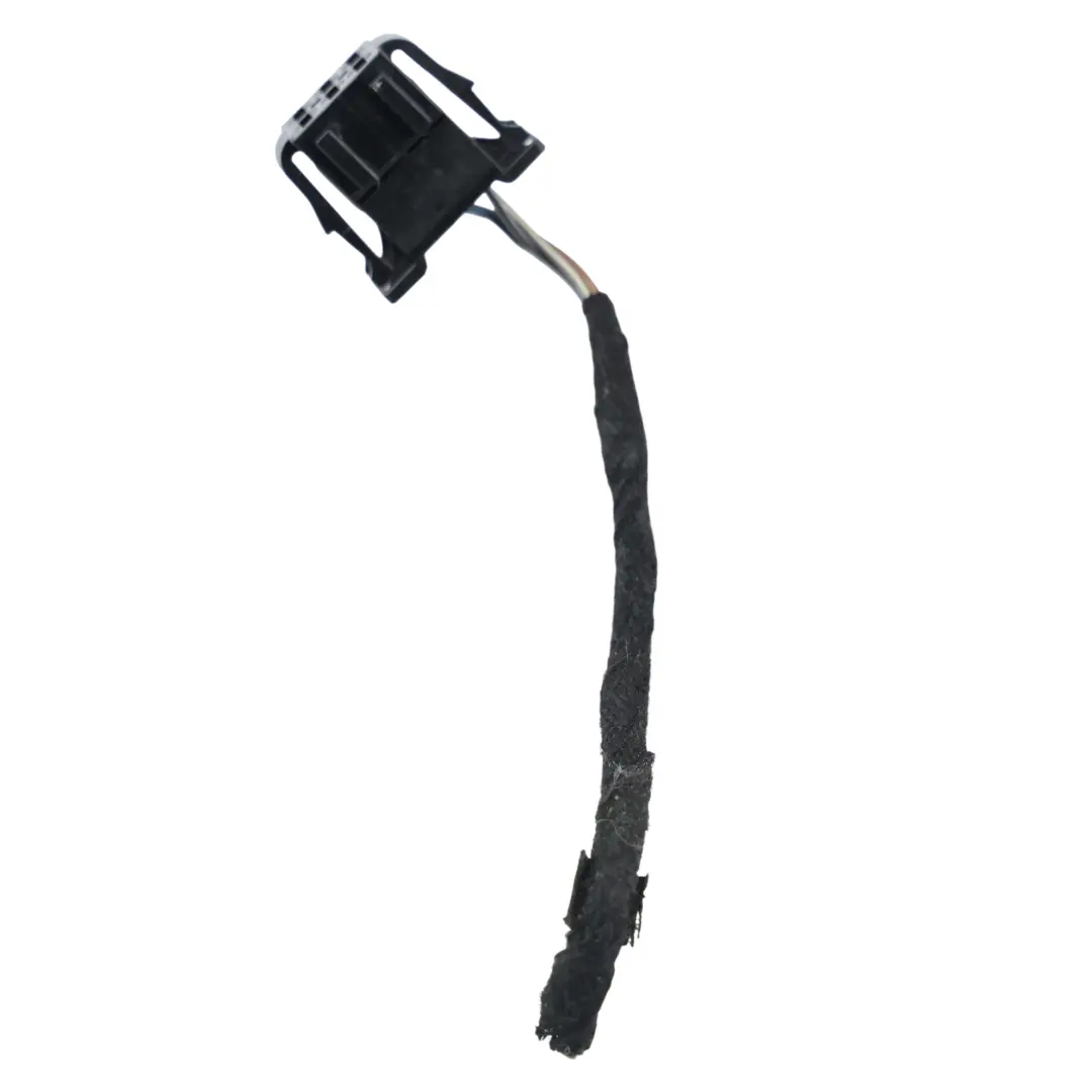 Light Lamp Tailgate Wiring Cable Adapter Left N/S to Audi Q5 8R Rear with Part number 8R0945093 Audi Q5 8R Rear Light Lamp Tailgate Wiring Cable Adapter Left N/S - SKU 8R0945093-2 - Part number 8R0945093