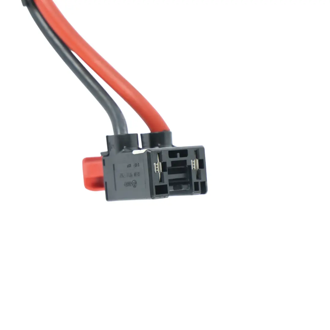 Cablaggio Fascio Cavi Spina Contatto per Volkswagen Tiguan 5N Passat B8 con numero di parte 8S0972752 Volkswagen Tiguan 5N Passat B8 Cablaggio Fascio Cavi Spina Contatto - SKU 8S0972752 - Numero di parte 8S0972752