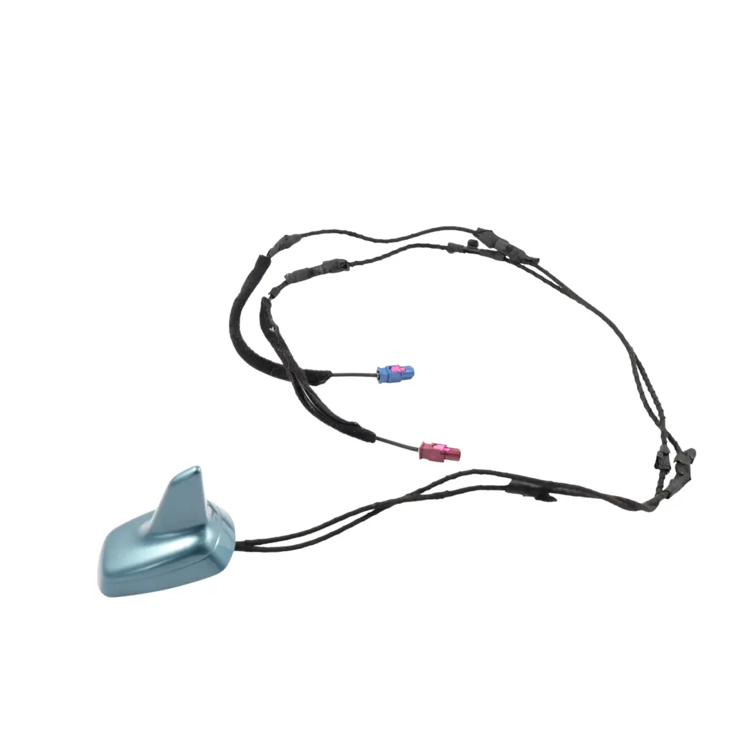 Amplificador Antena Aleta Tiburón Azul Topacio para Audi A5 8T con número de pieza 8T0035503H Audi A5 8T Amplificador Antena Aleta Tiburón Azul Topacio - SKU 8T0035503H-TOP - Número de pieza 8T0035503H
