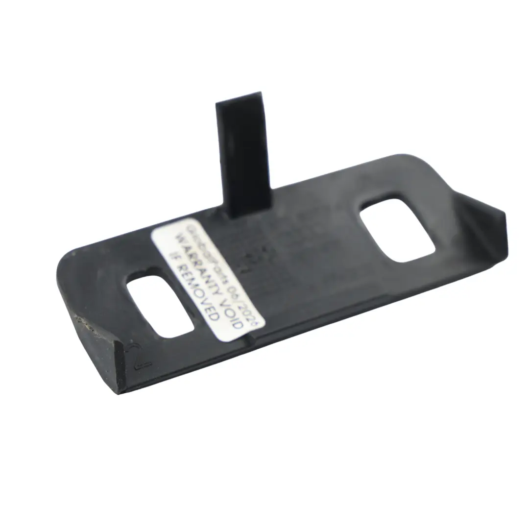8F S5 Tira Fijación Montaje Trasera Central para Audi A5 8T con número de pieza 8T0807861 Audi A5 8T 8F S5 Tira Fijación Montaje Trasera Central - SKU 8T0807861 - Número de pieza 8T0807861