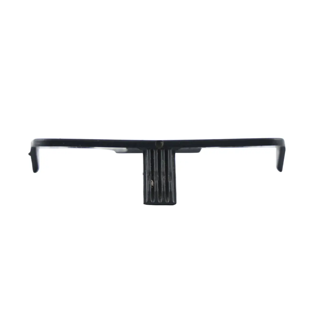8F S5 Tira Fijación Montaje Trasera Central para Audi A5 8T con número de pieza 8T0807861 Audi A5 8T 8F S5 Tira Fijación Montaje Trasera Central - SKU 8T0807861 - Número de pieza 8T0807861